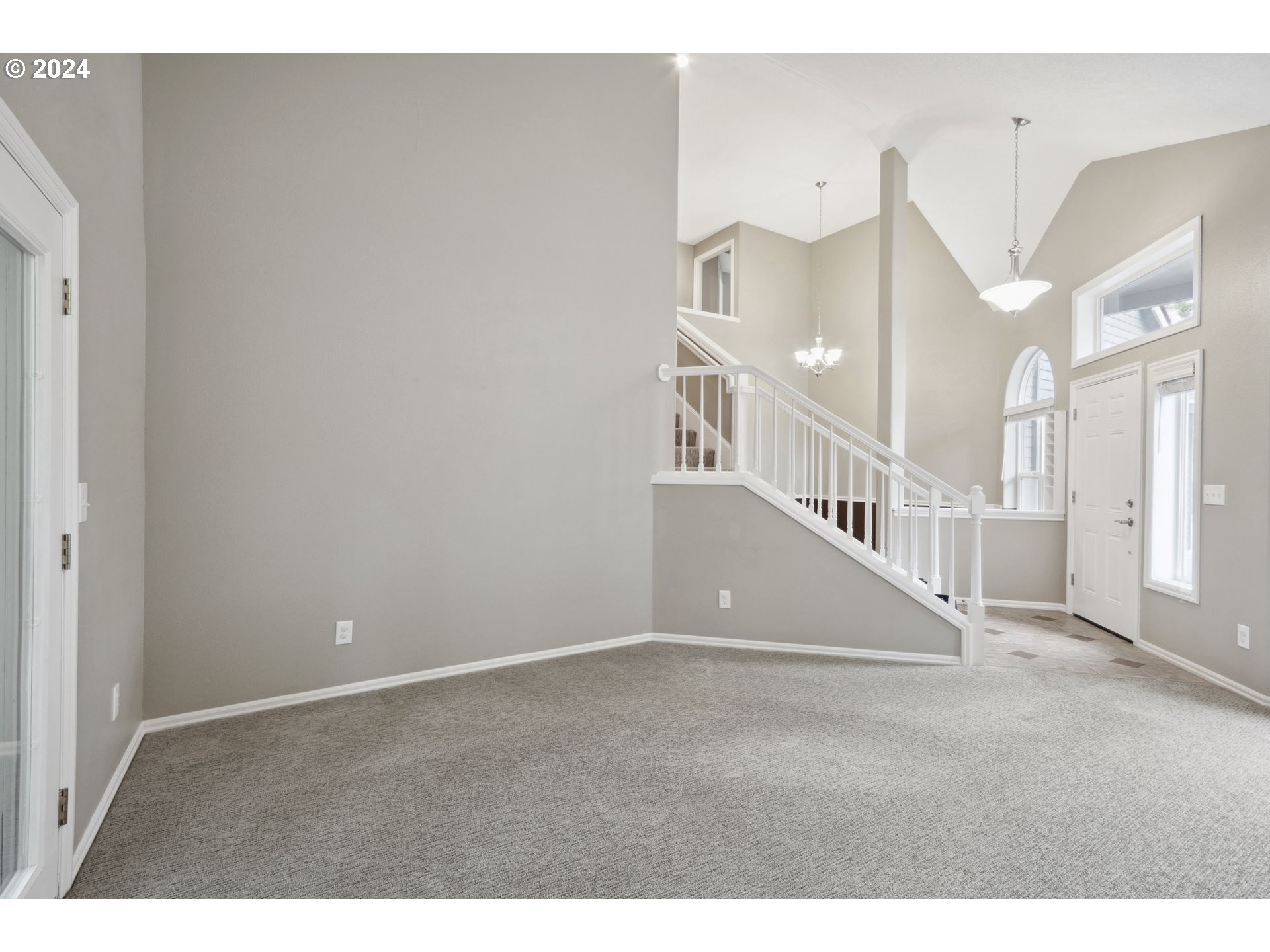 17405 WAKE ROBIN CIR