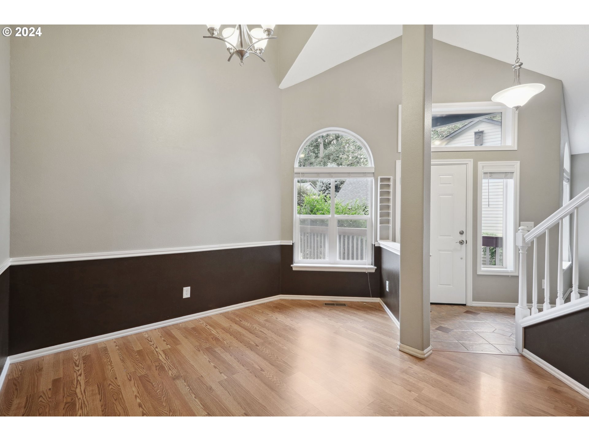17405 WAKE ROBIN CIR