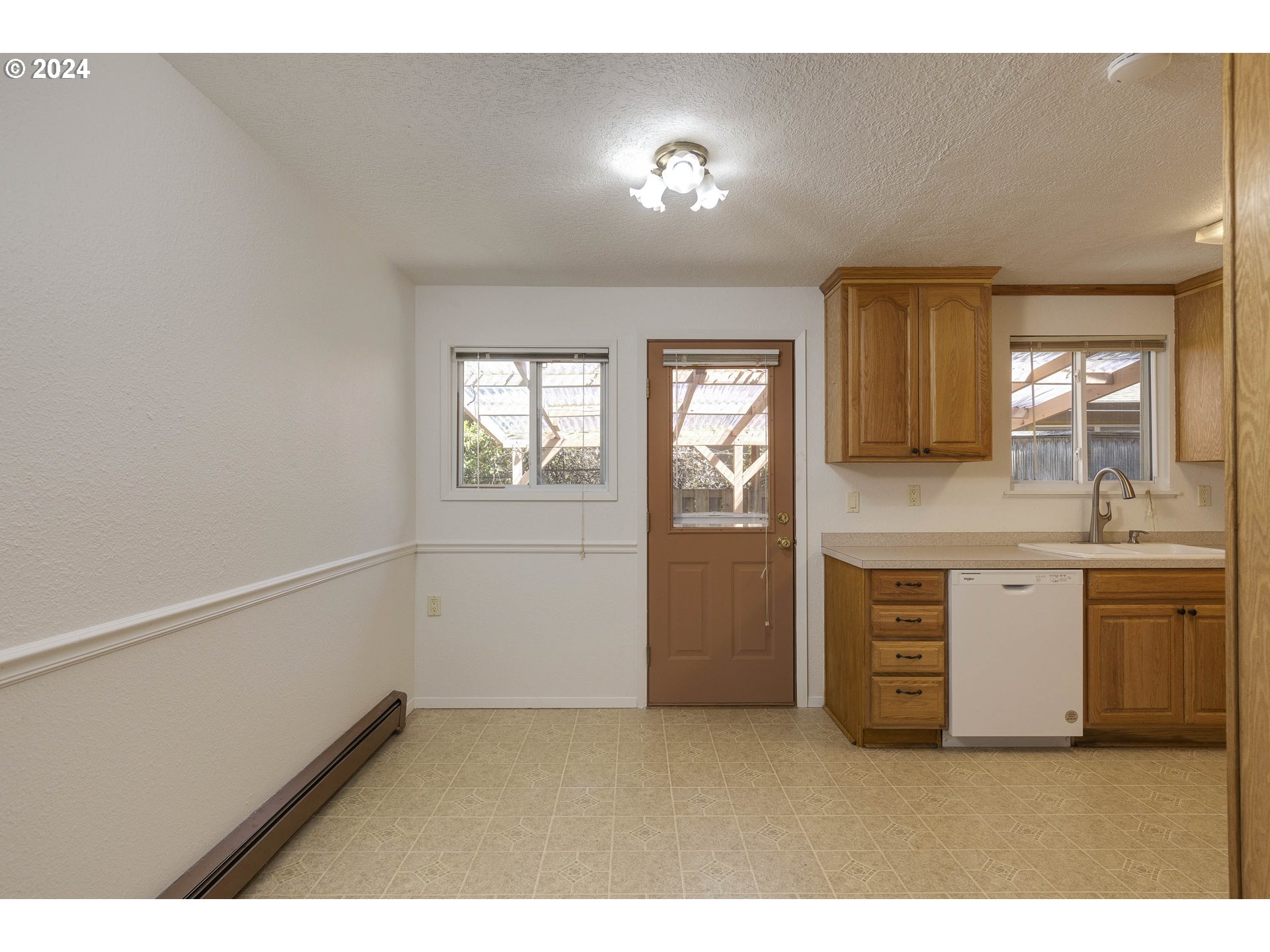 2744/2746 SE 33RD PL