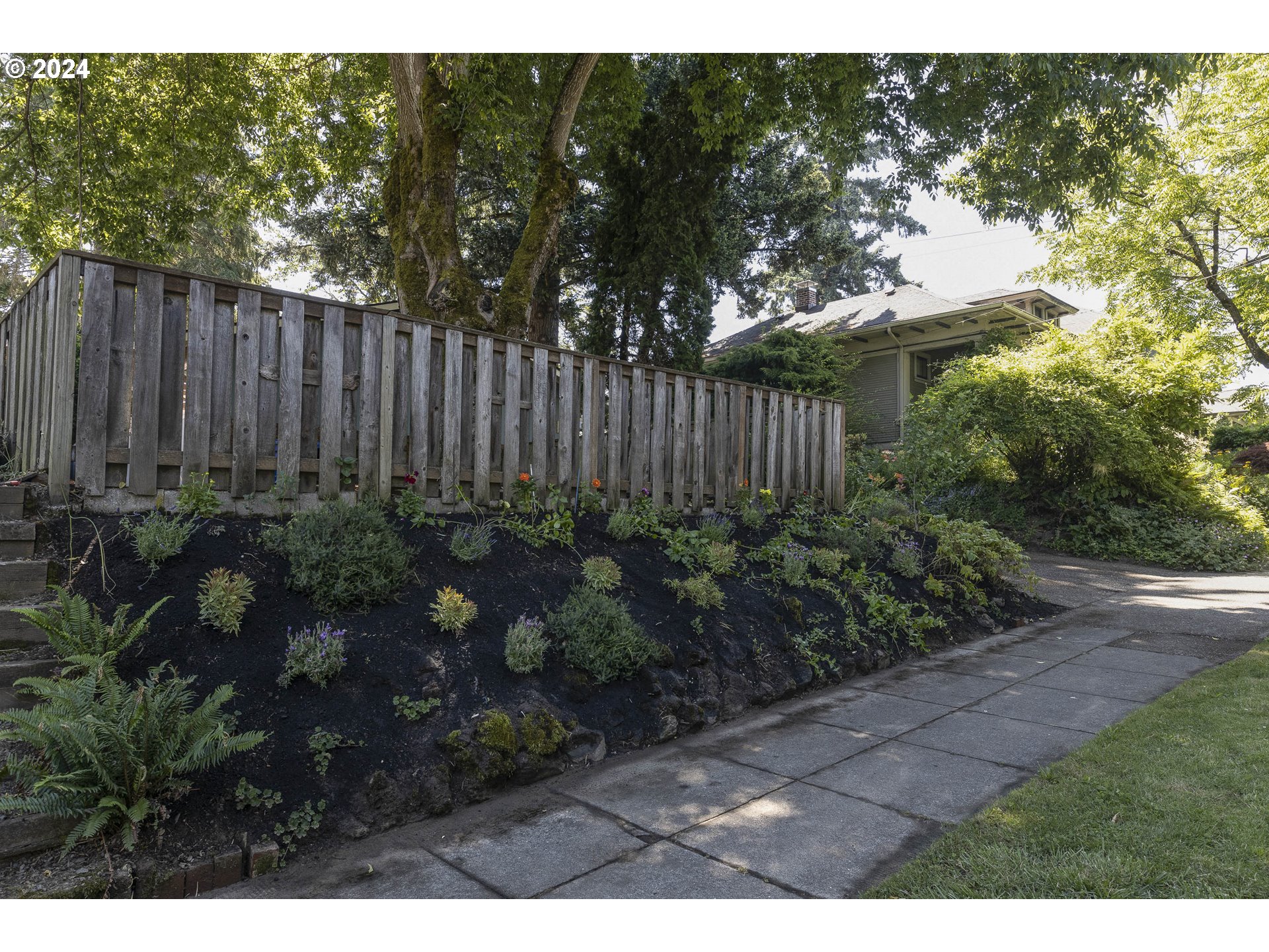 2744/2746 SE 33RD PL
