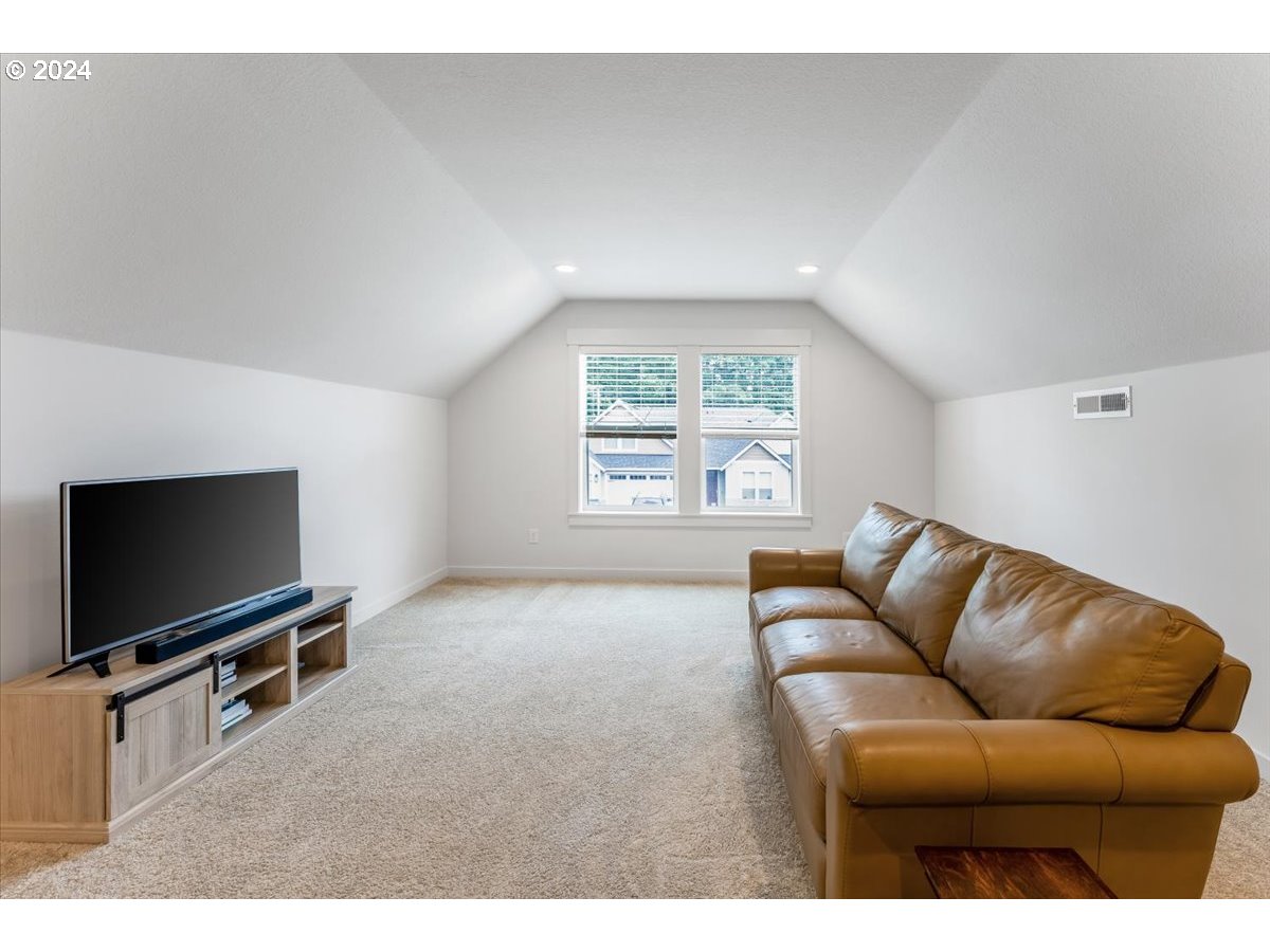 15103 NE 98TH CIR
