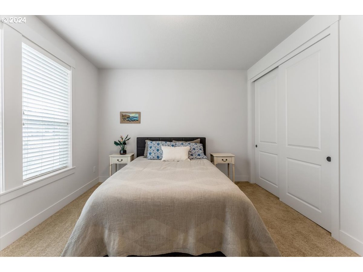 15103 NE 98TH CIR