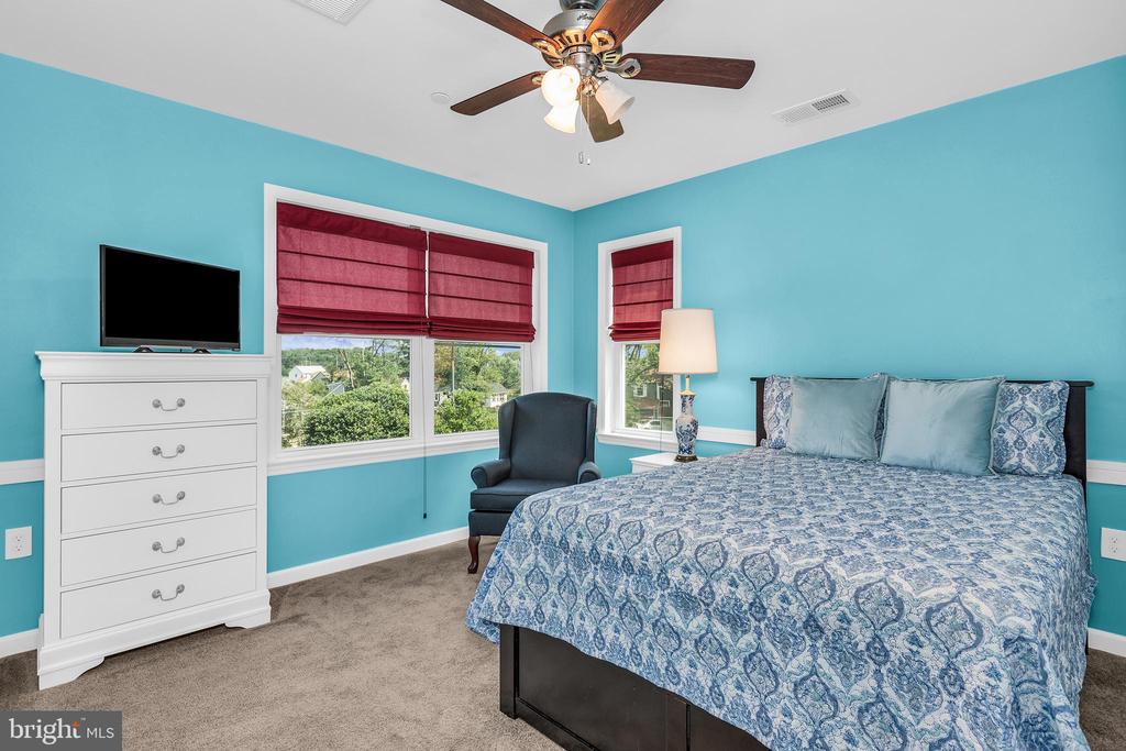 121 MARSHY ROAD