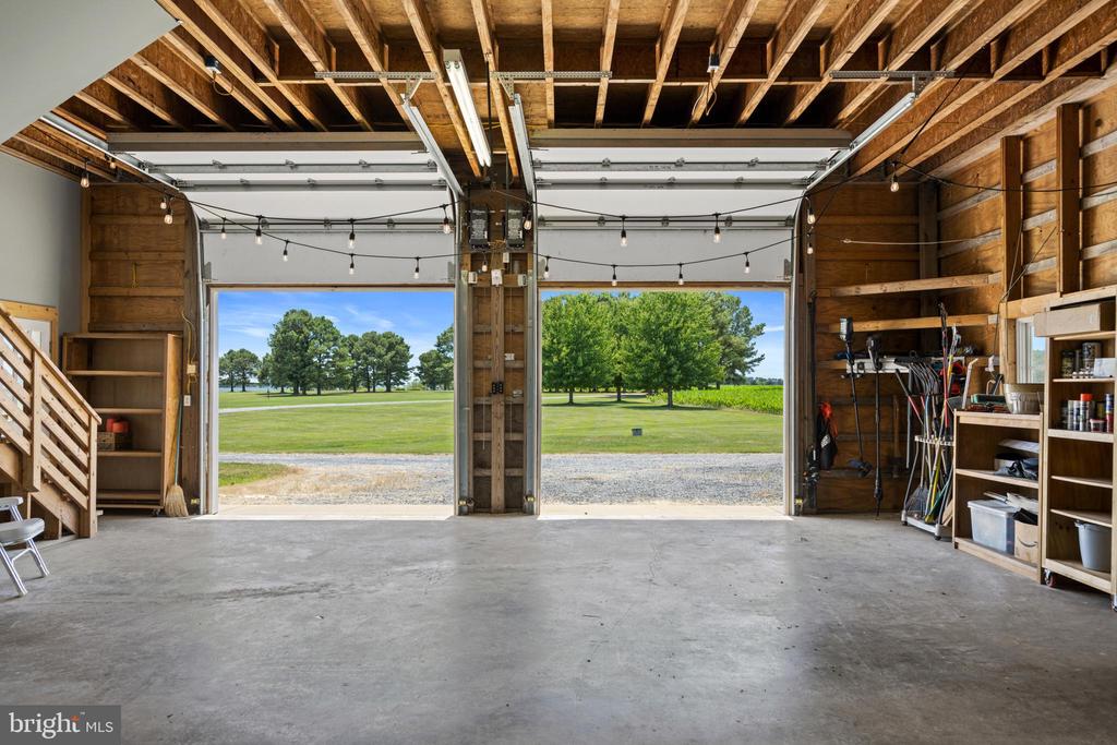 22101 GRAFTON MANOUR LANE