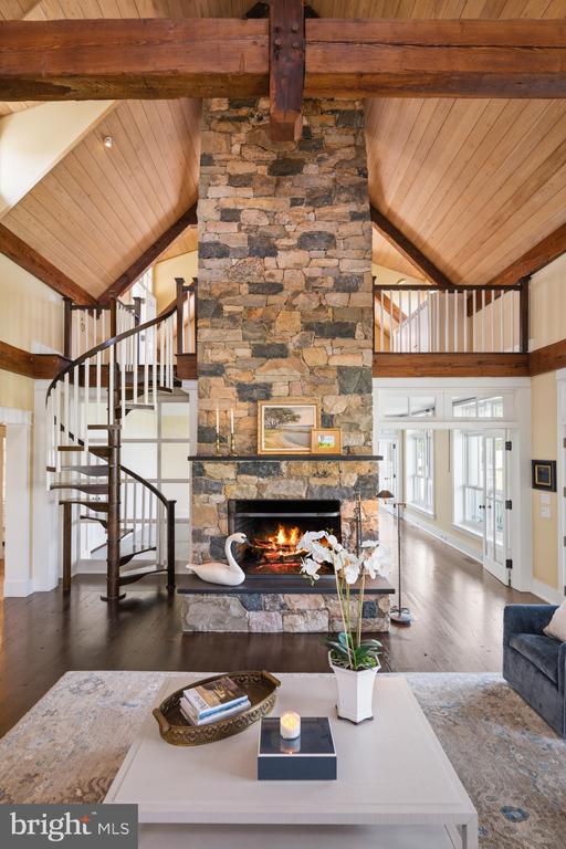 22101 GRAFTON MANOUR LANE