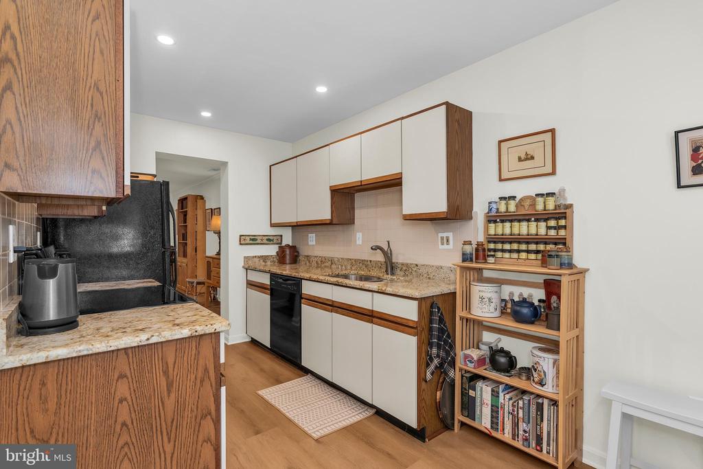 24362 WIDGEON PLACE Unit: 5