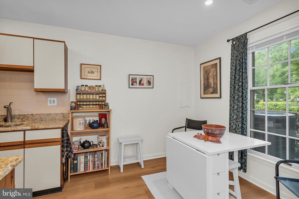 24362 WIDGEON PLACE Unit: 5