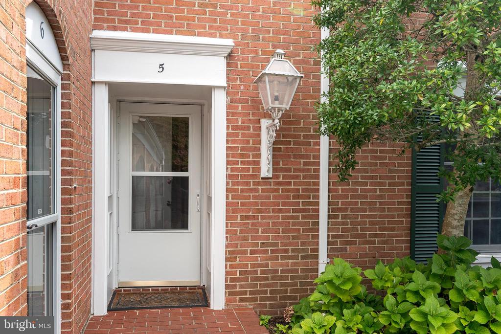 24362 WIDGEON PLACE Unit: 5