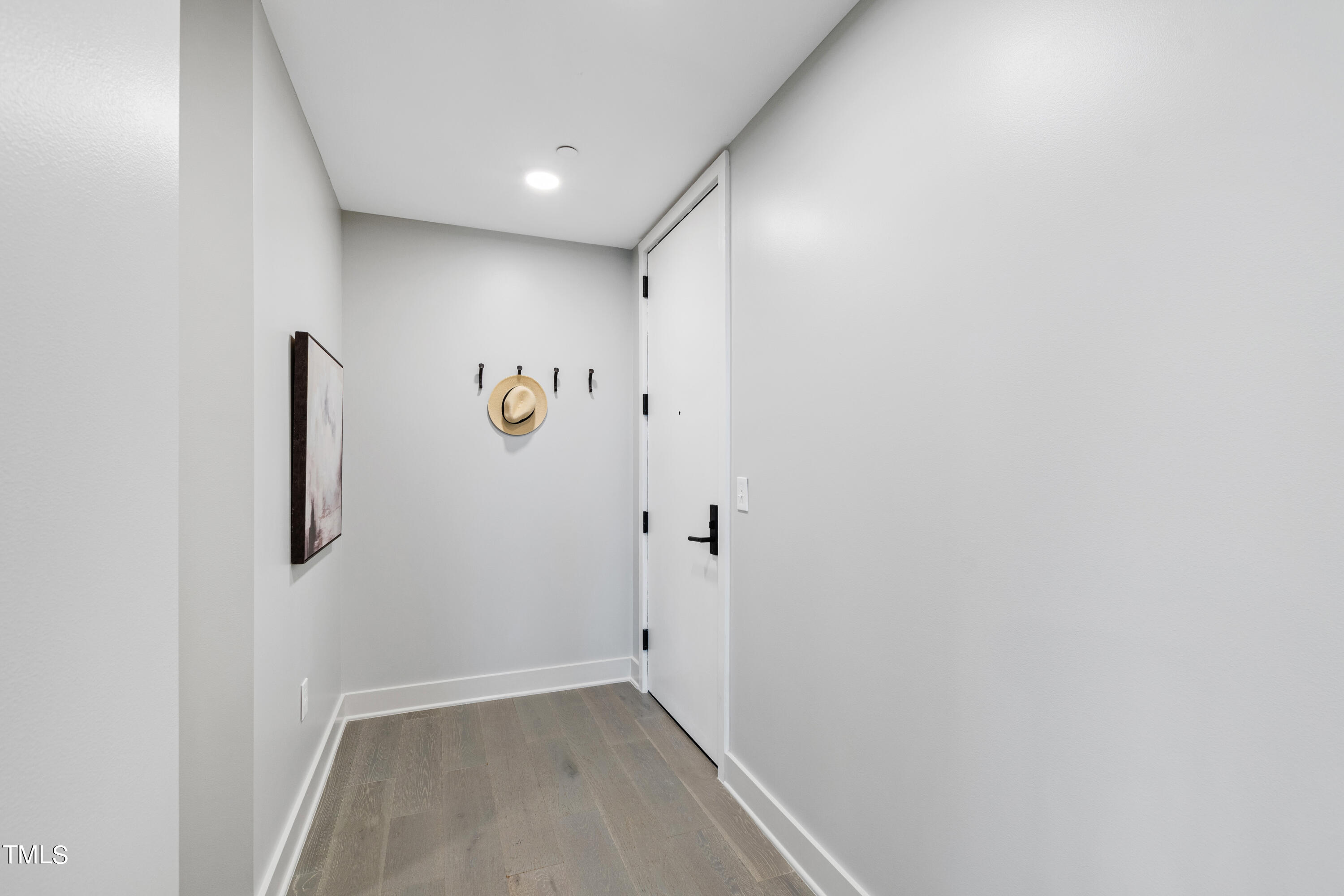 1105 W Main St Street # 402