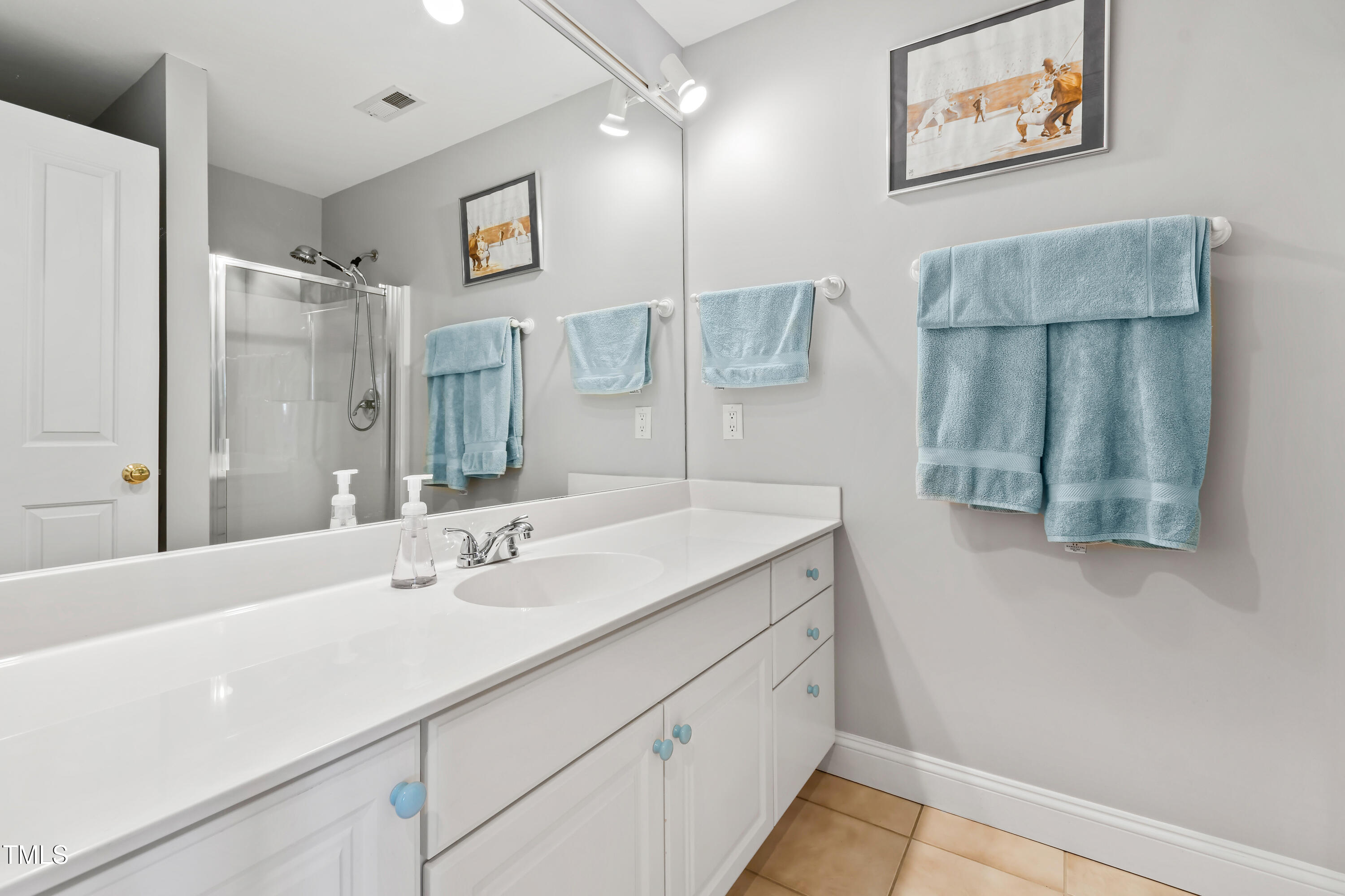 416 Hillsborough Street