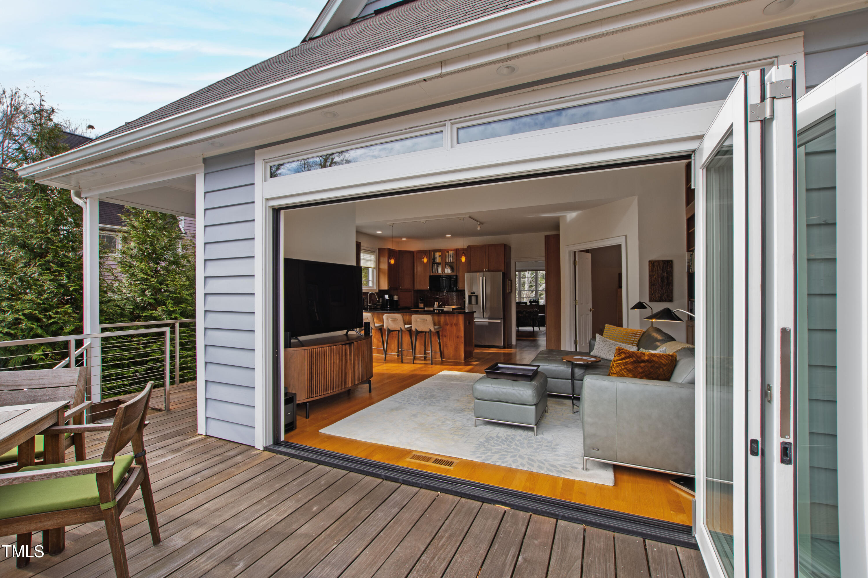 416 Hillsborough Street