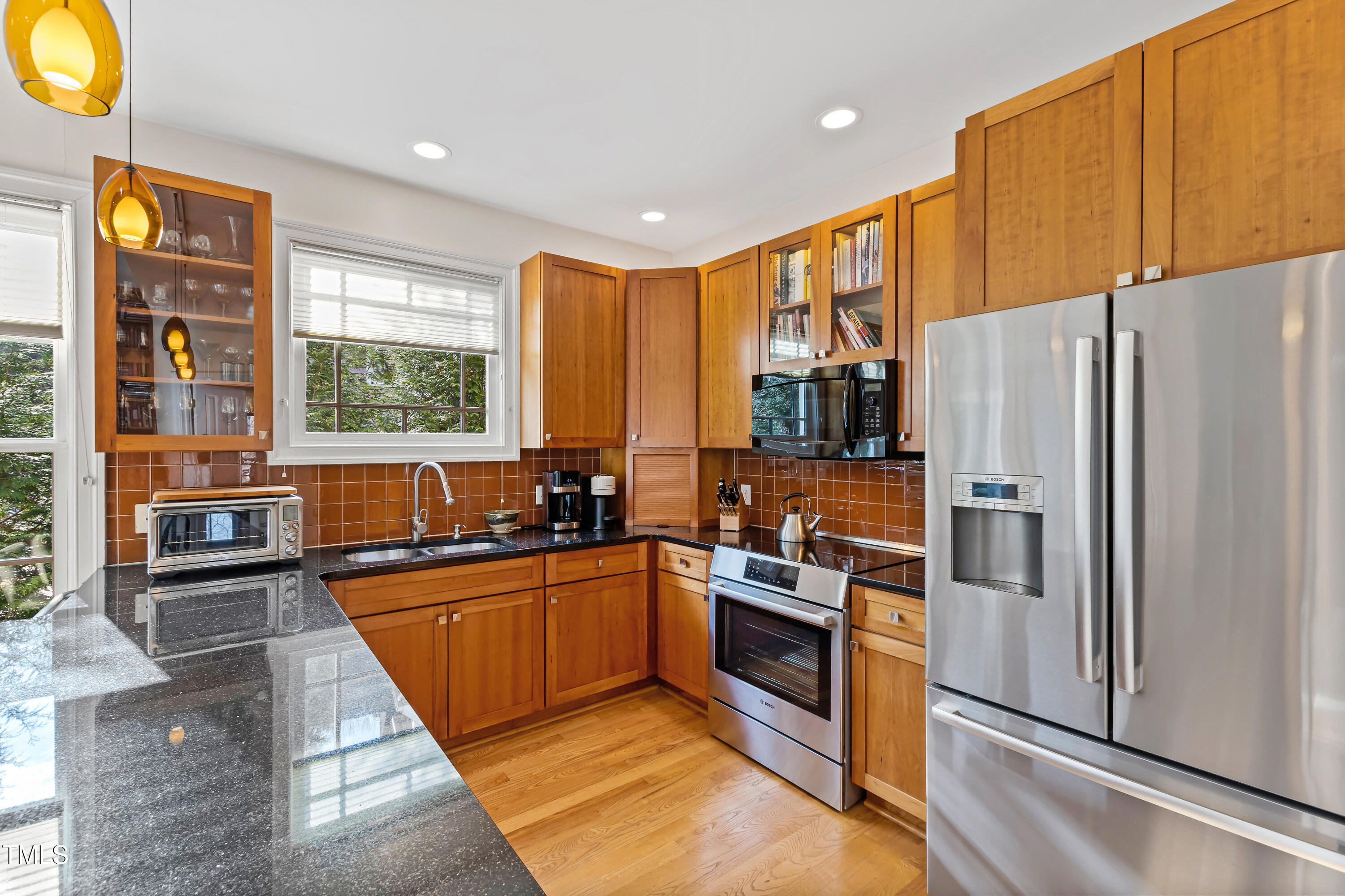 416 Hillsborough Street