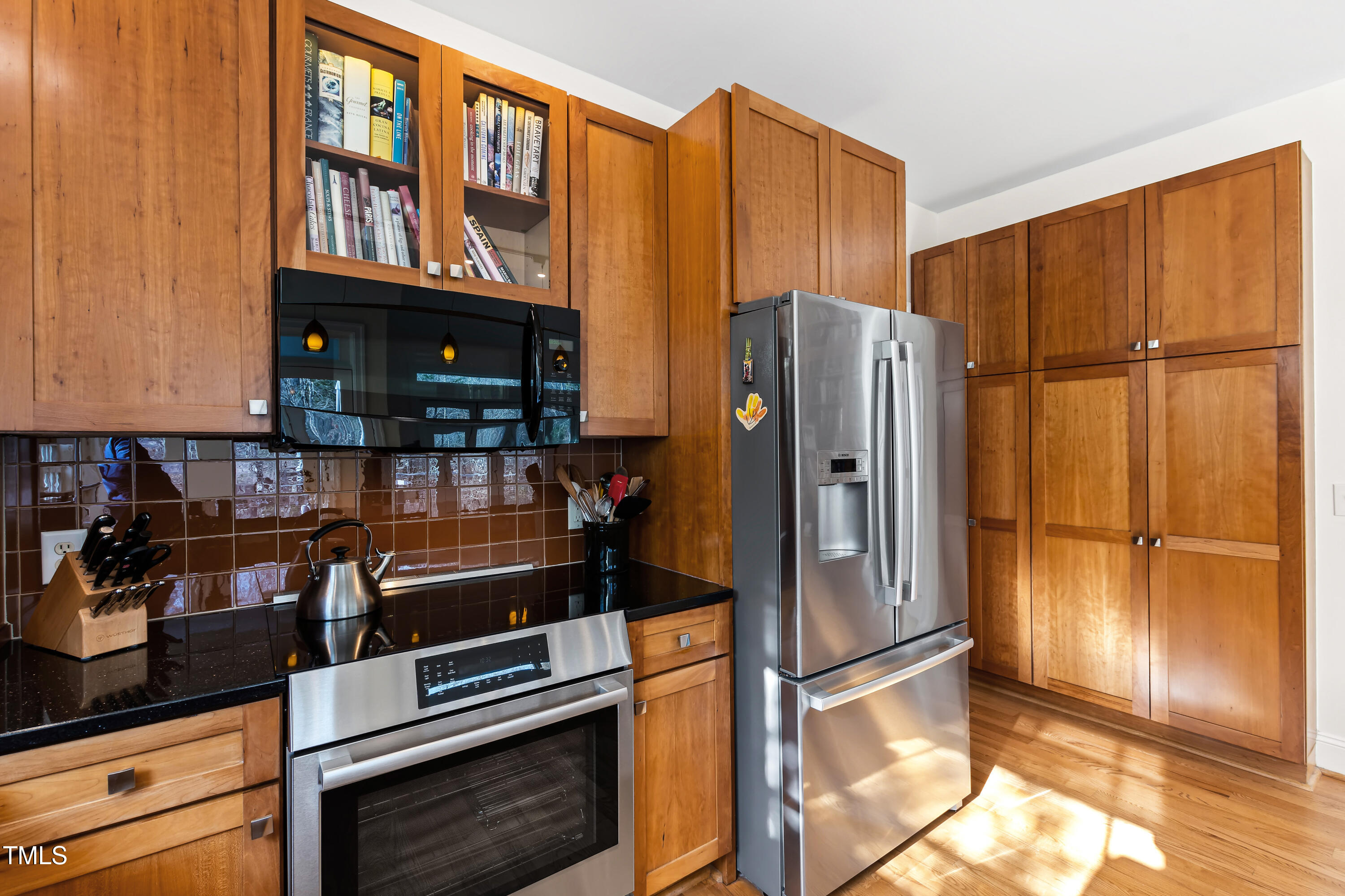 416 Hillsborough Street