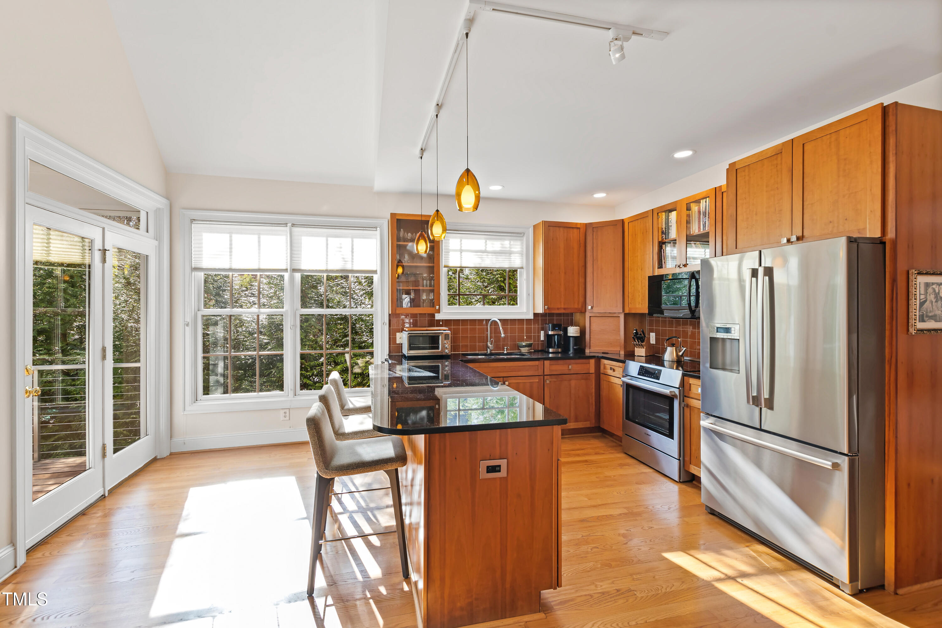 416 Hillsborough Street