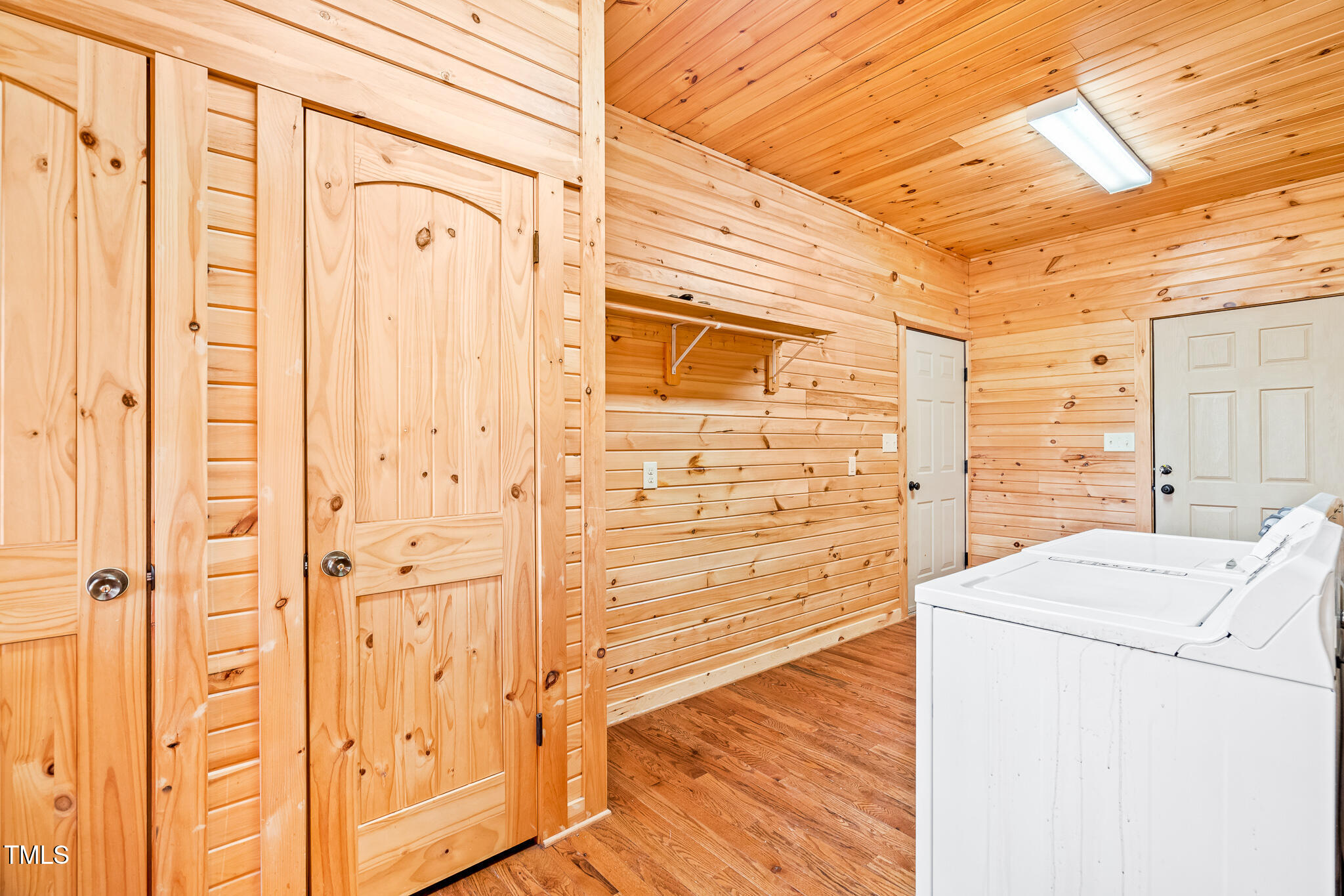 1101 Dimmocks Mill Road