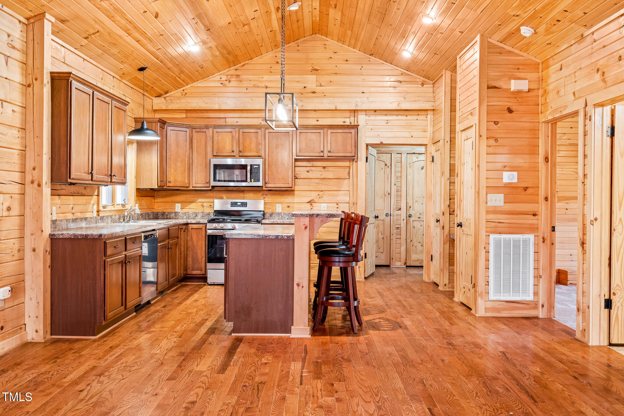 1101 Dimmocks Mill Road