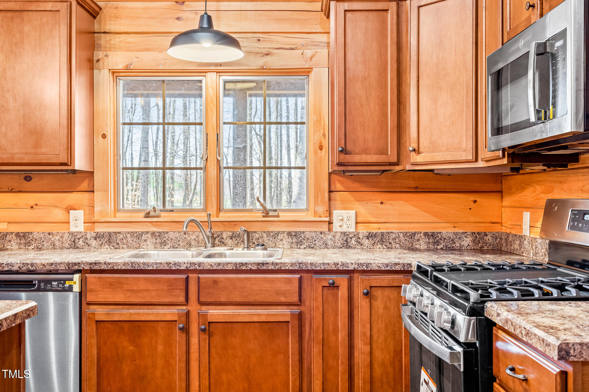 1101 Dimmocks Mill Road