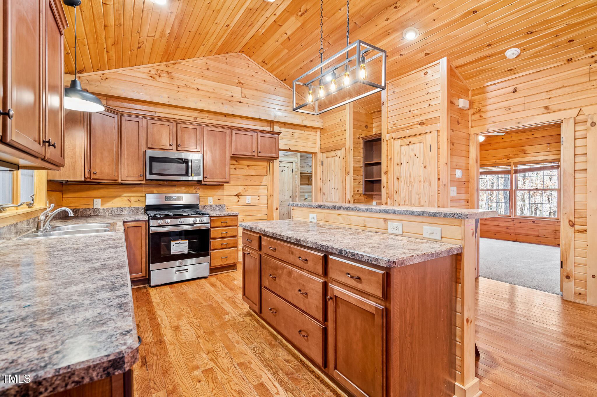 1101 Dimmocks Mill Road