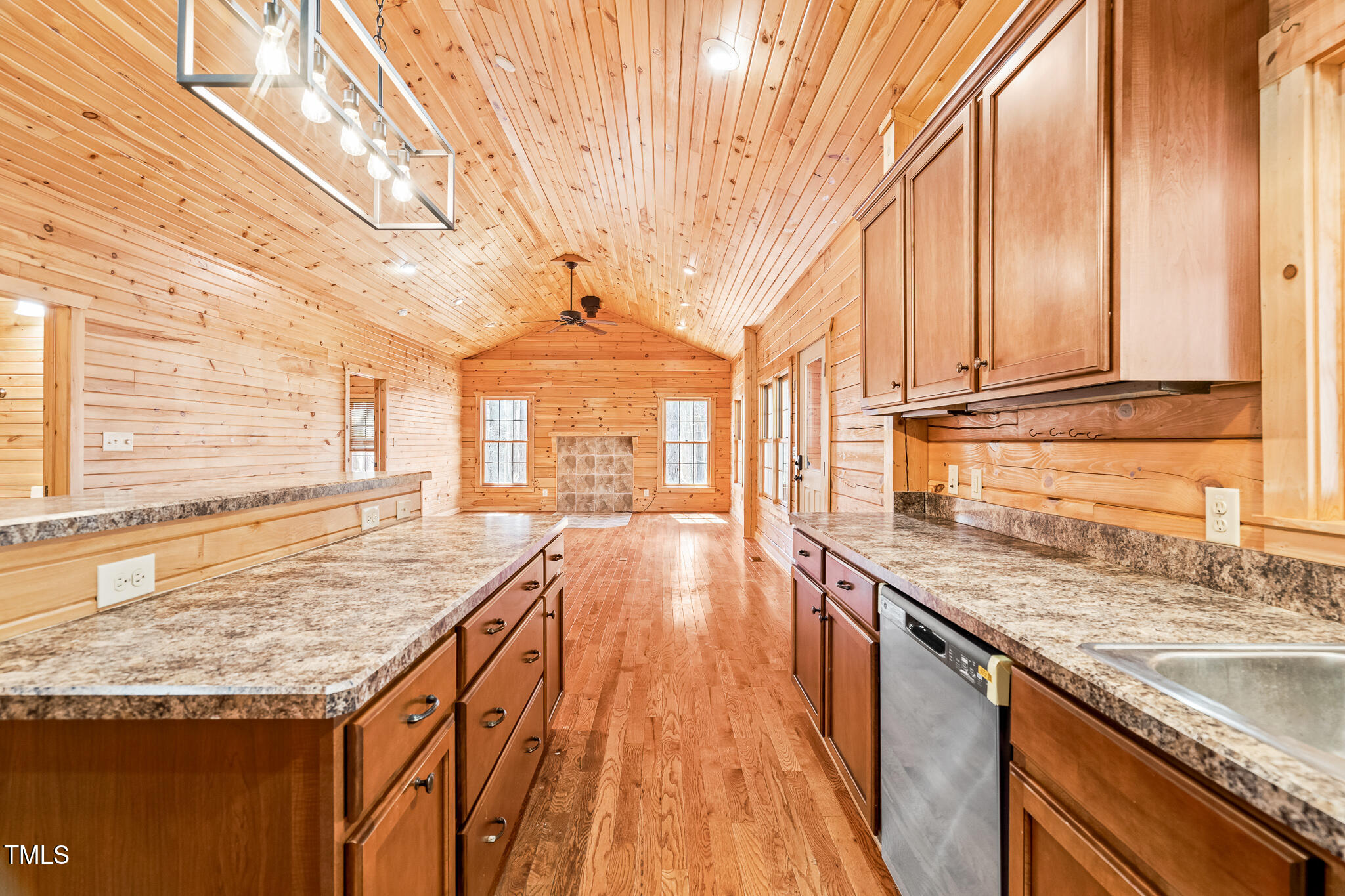 1101 Dimmocks Mill Road