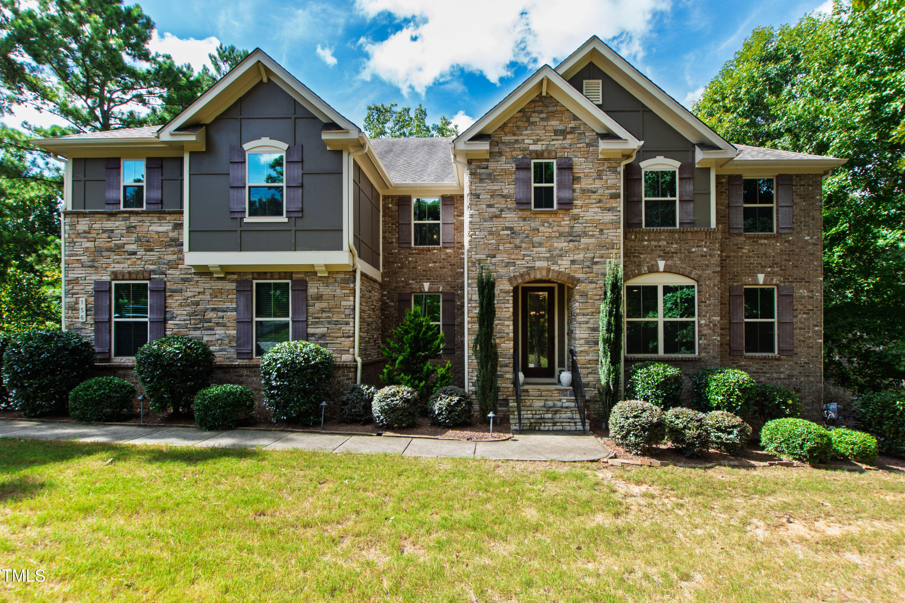 156 Stoney Creek Way
