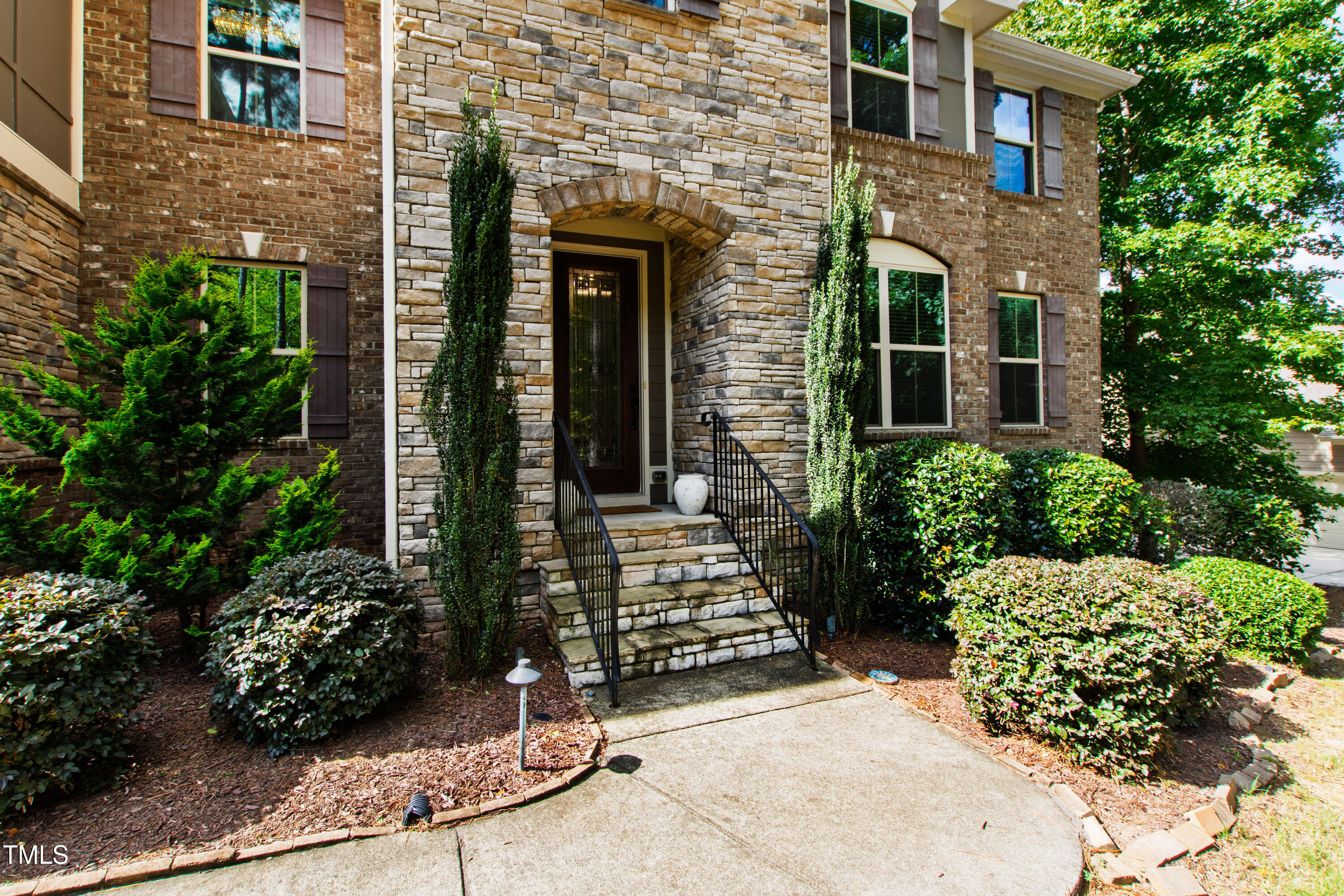 156 Stoney Creek Way