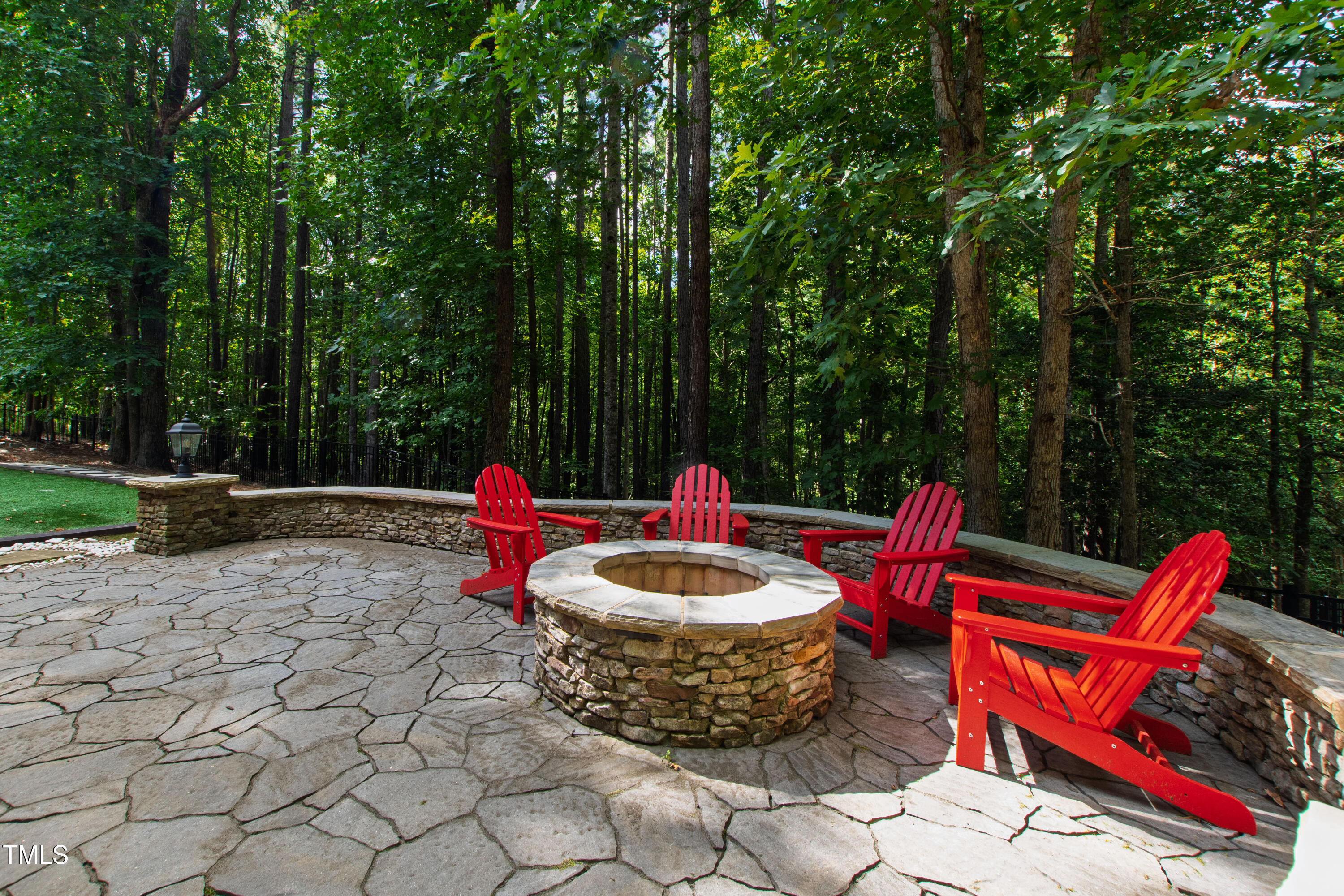 156 Stoney Creek Way