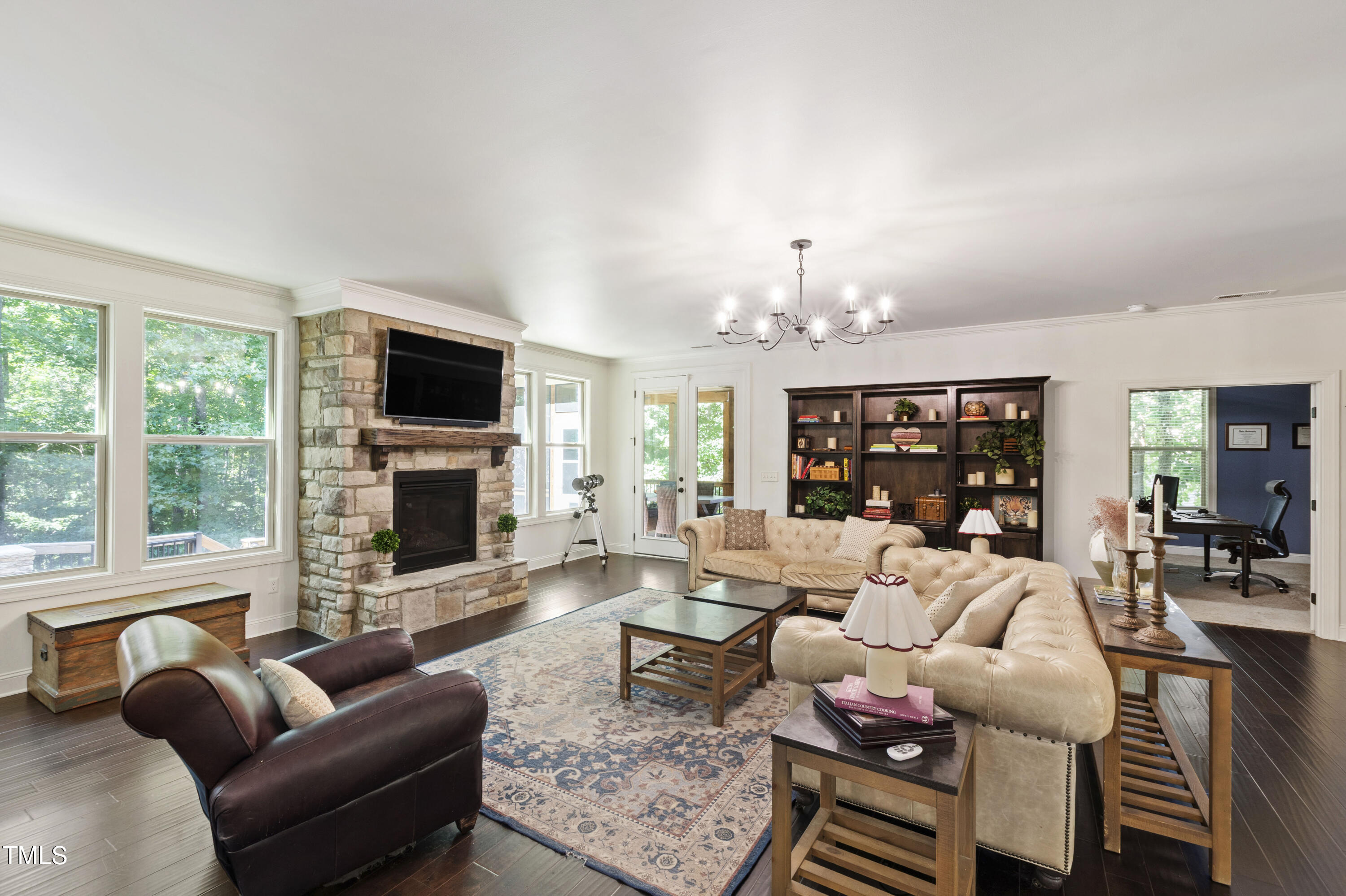 156 Stoney Creek Way