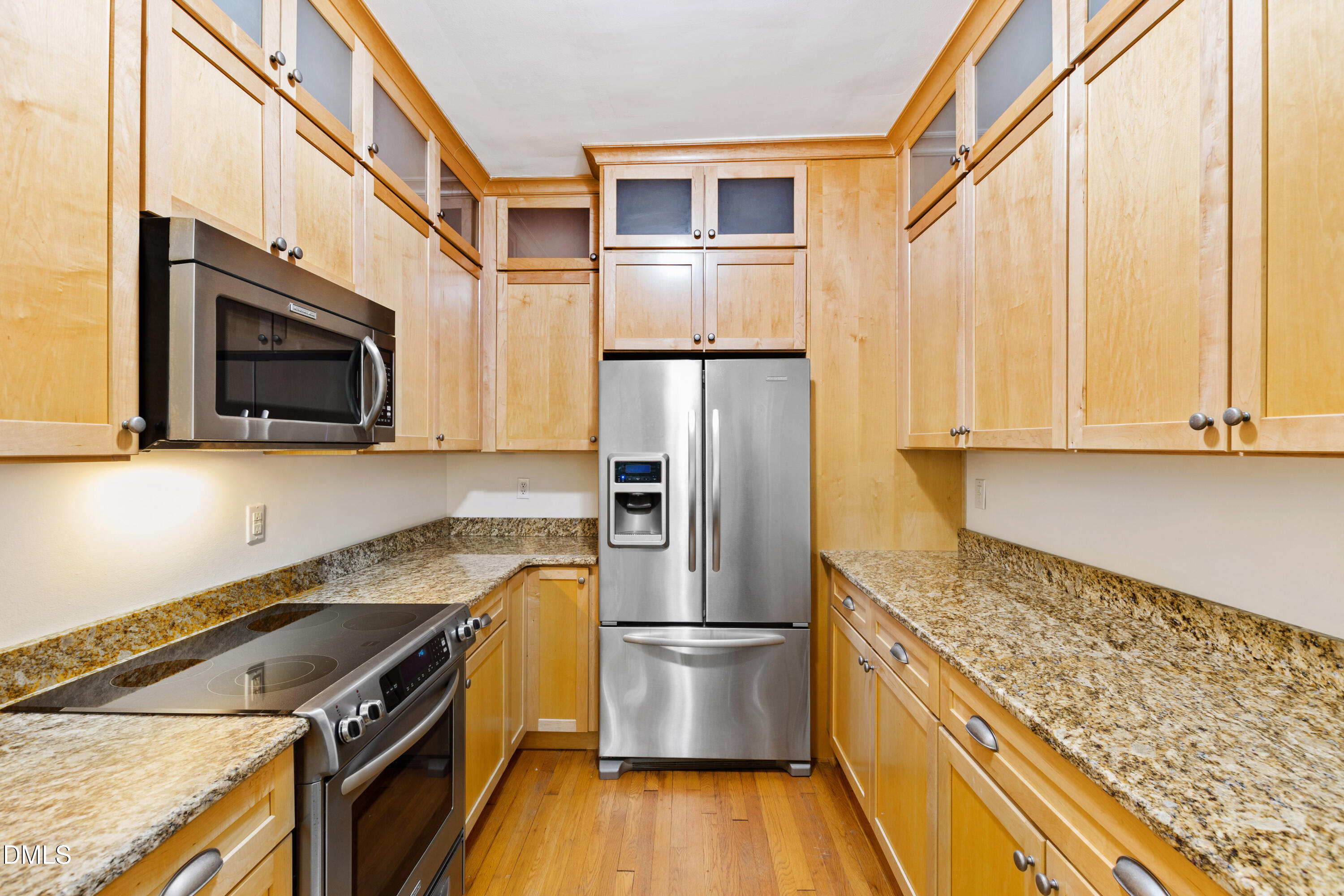 106 S Christopher Road