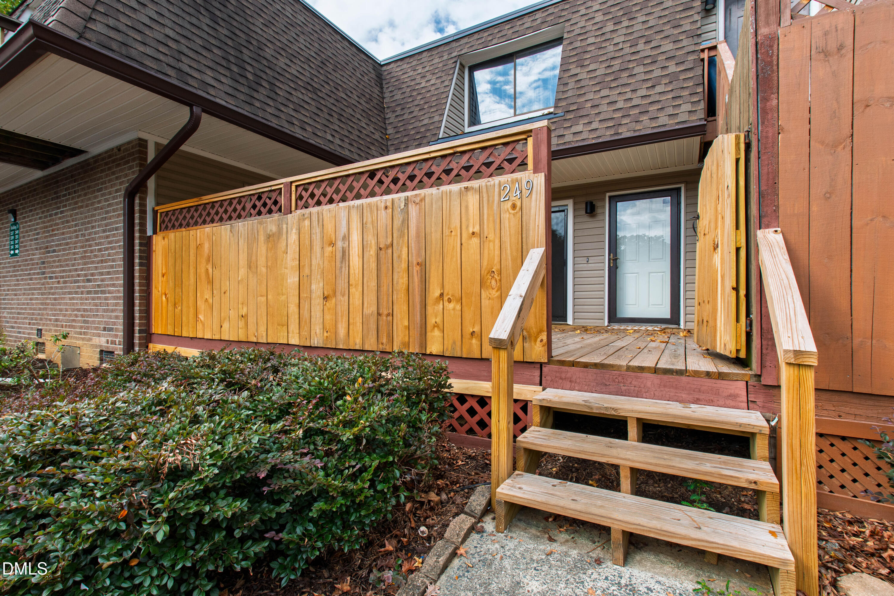 249 Summerwalk Circle