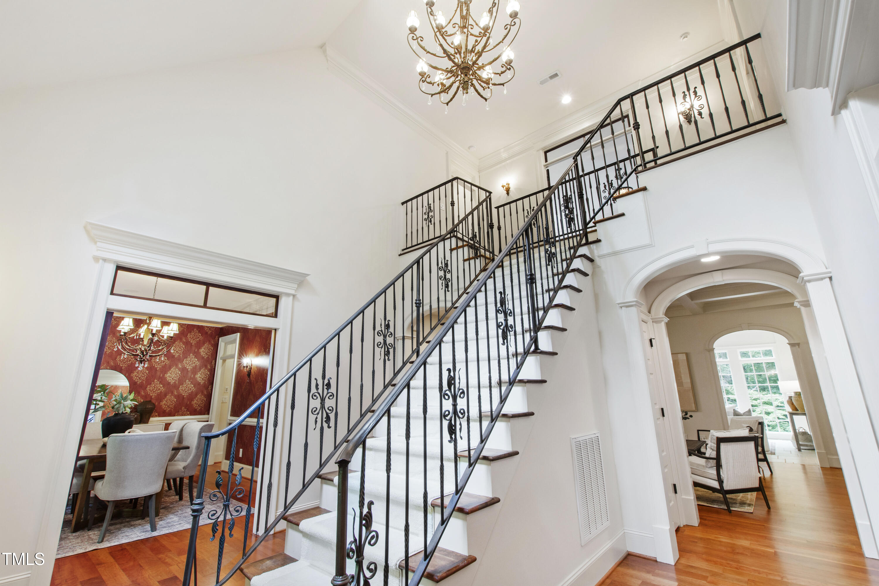131 Lavinia Lane