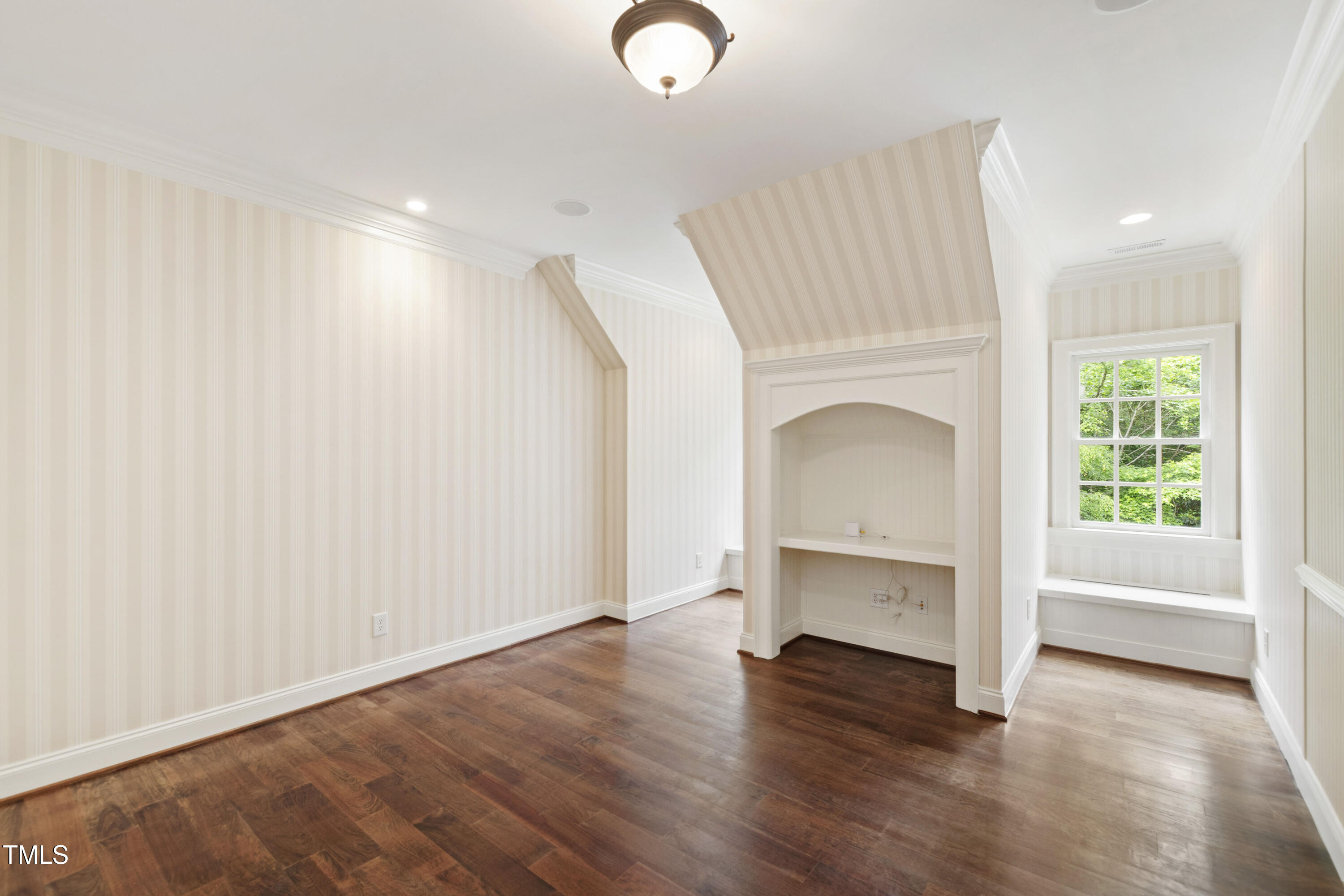 131 Lavinia Lane