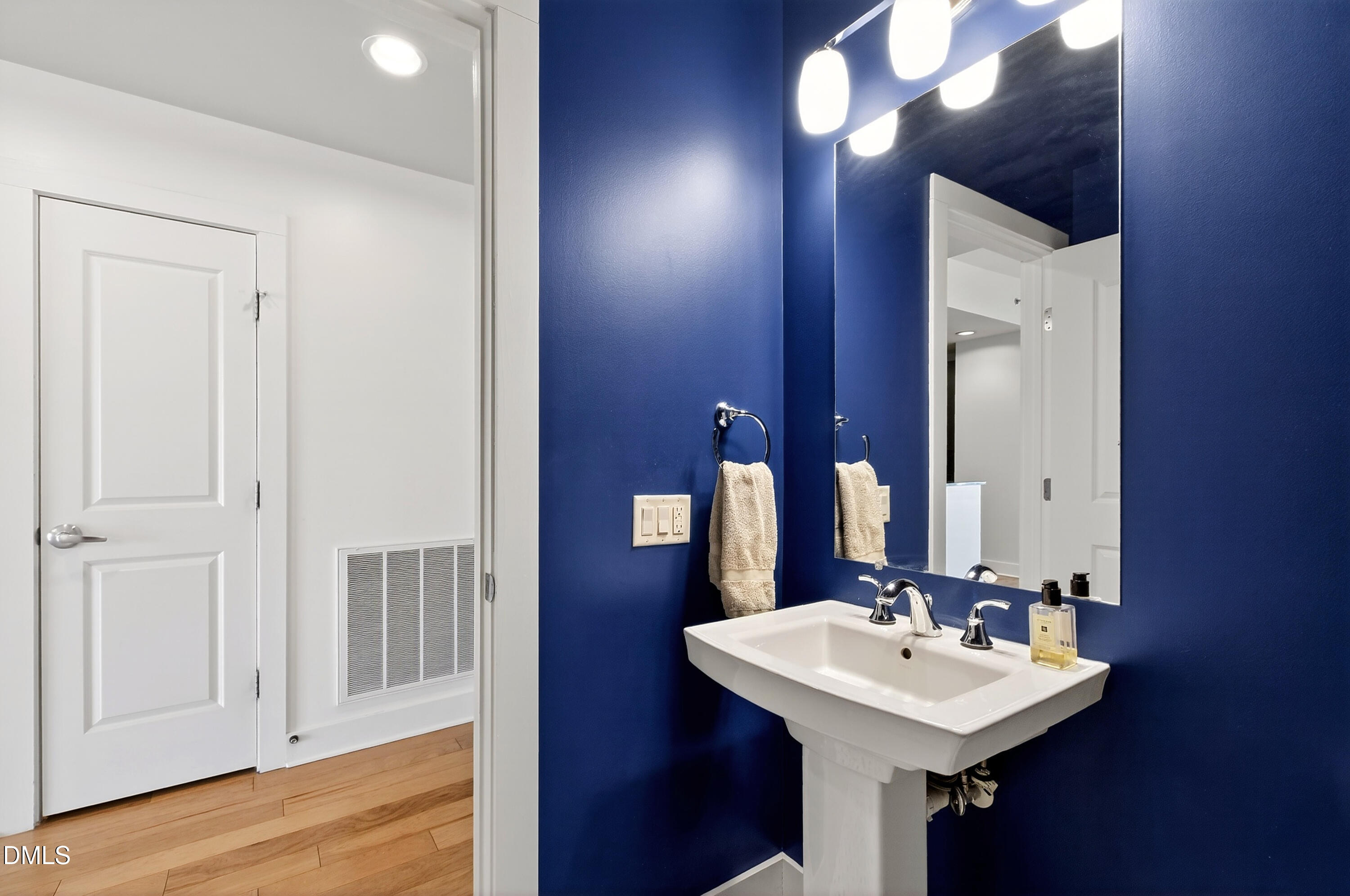 140 W Franklin Street Unit 310