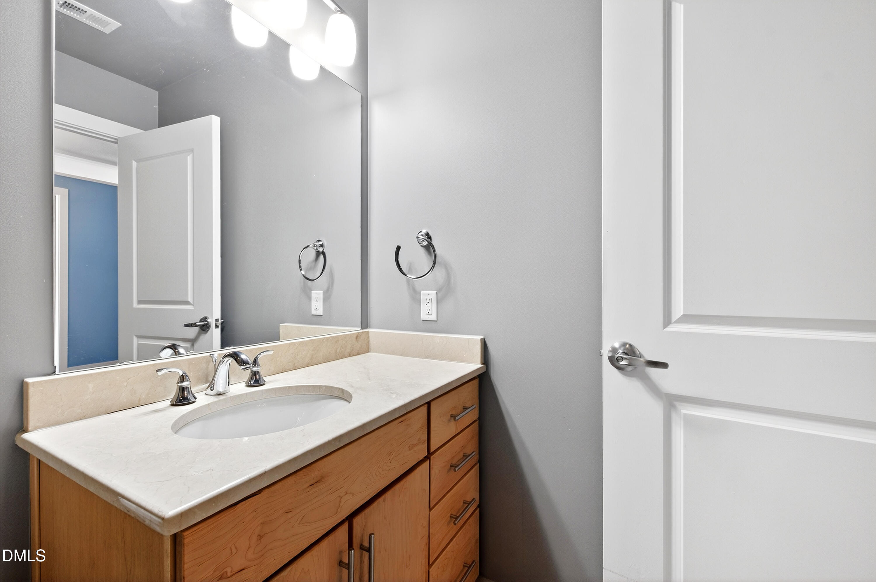 140 W Franklin Street Unit 310