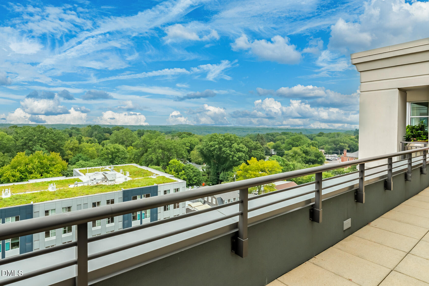 140 W Franklin Street Unit 307