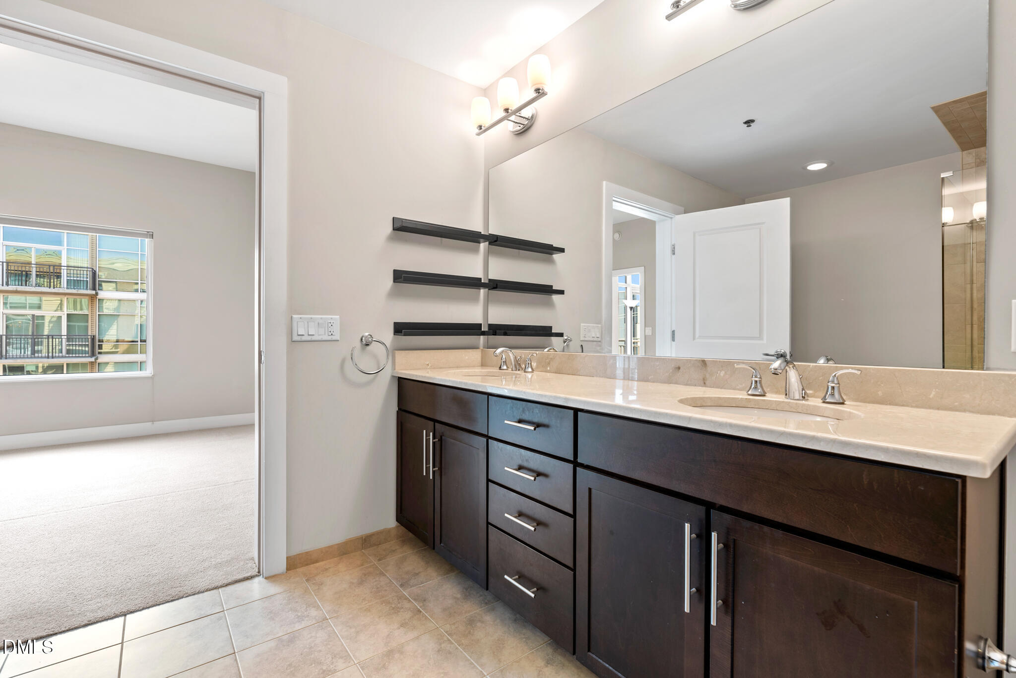 140 W Franklin Street Unit 307