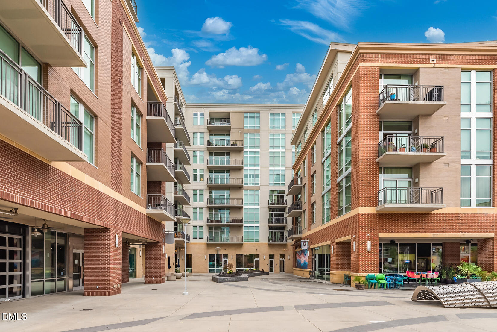 140 W Franklin Street Unit 307