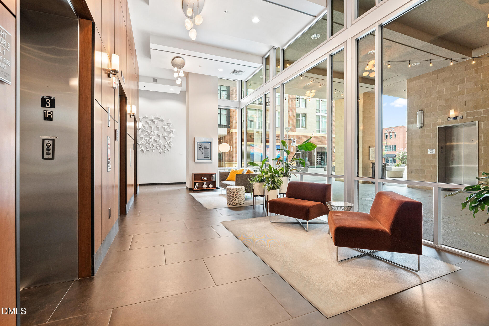 140 W Franklin Street Unit 307