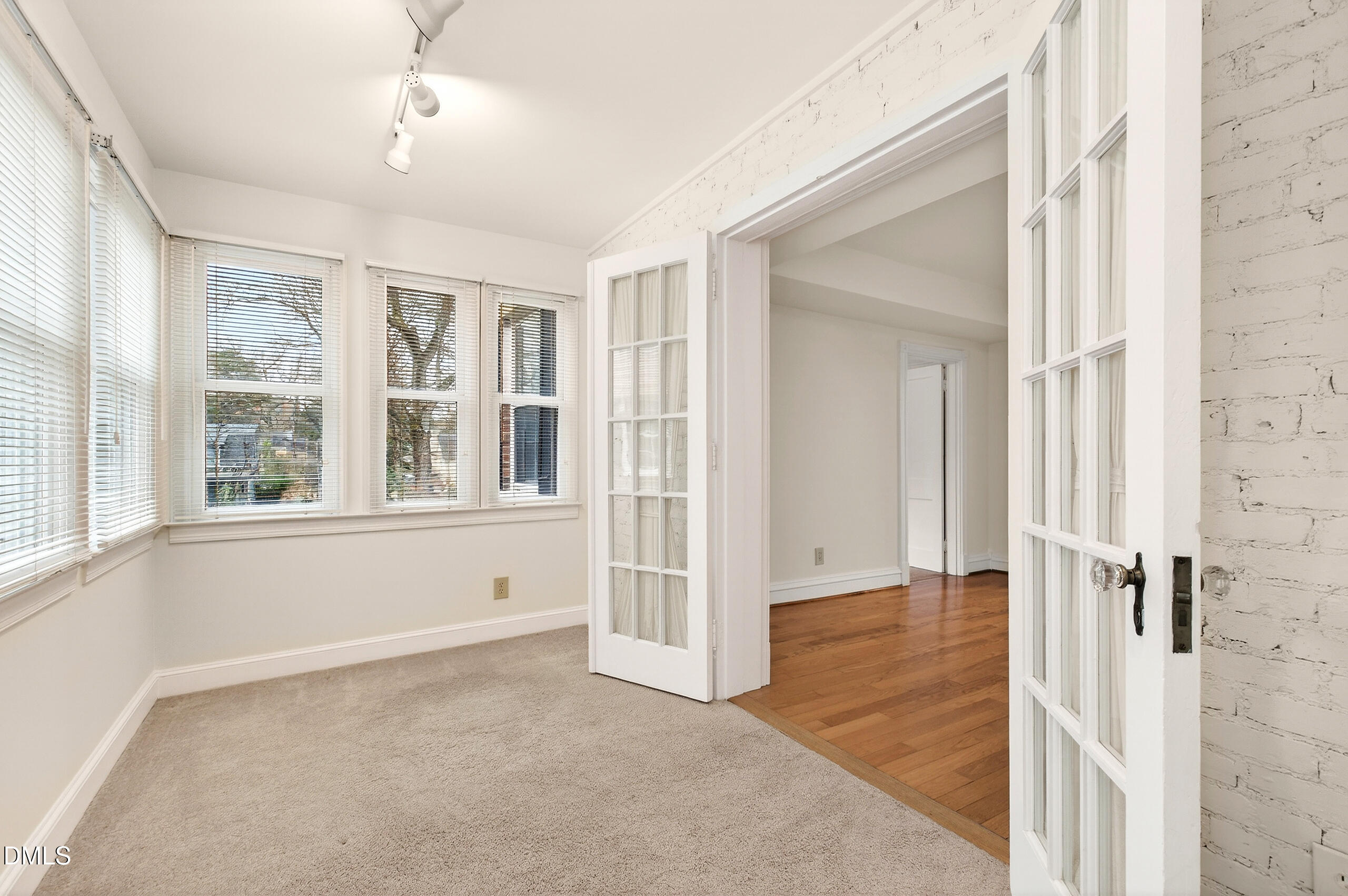 235 Mccauley Street Unit 3c