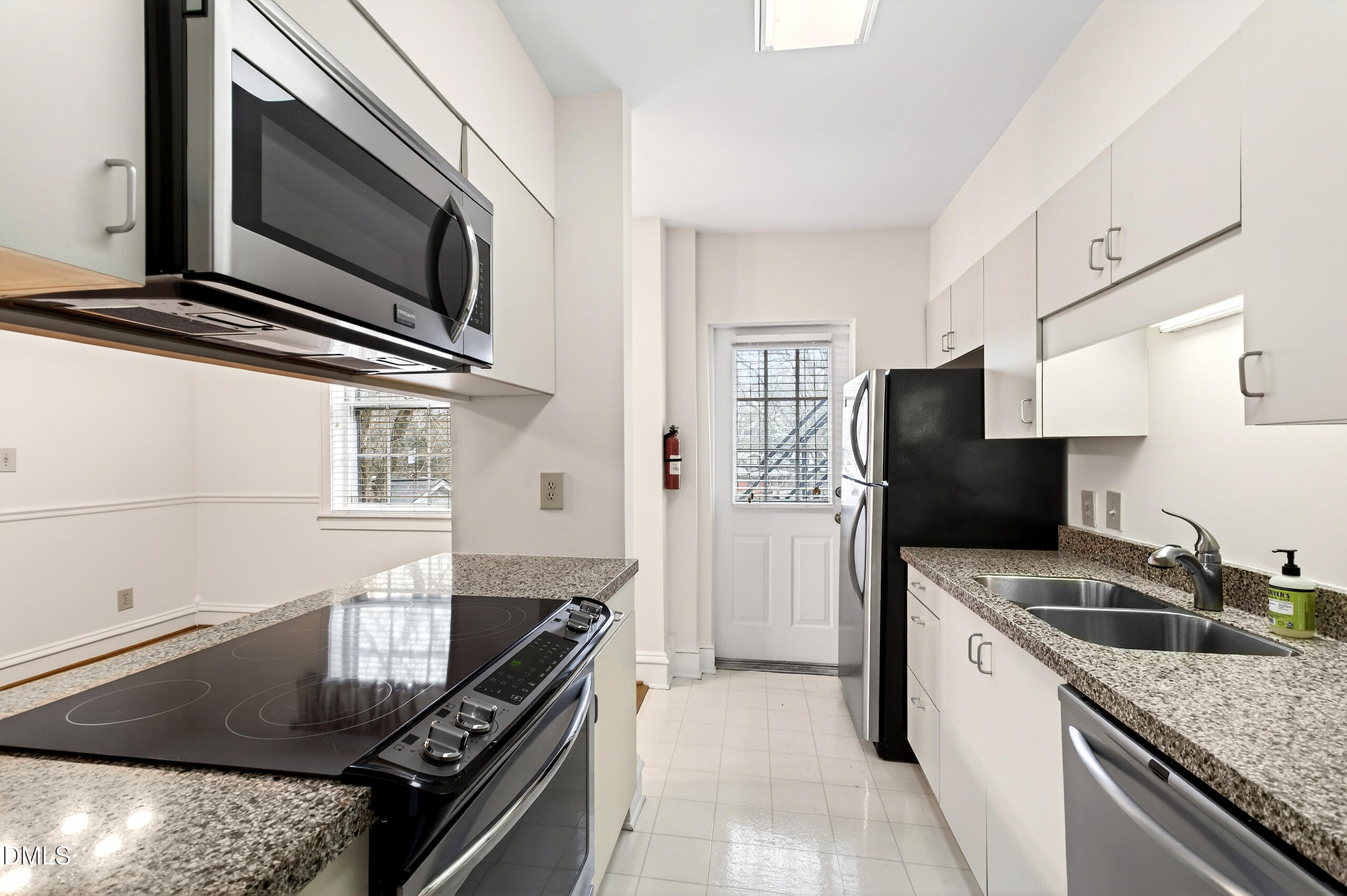 235 Mccauley Street Unit 3c
