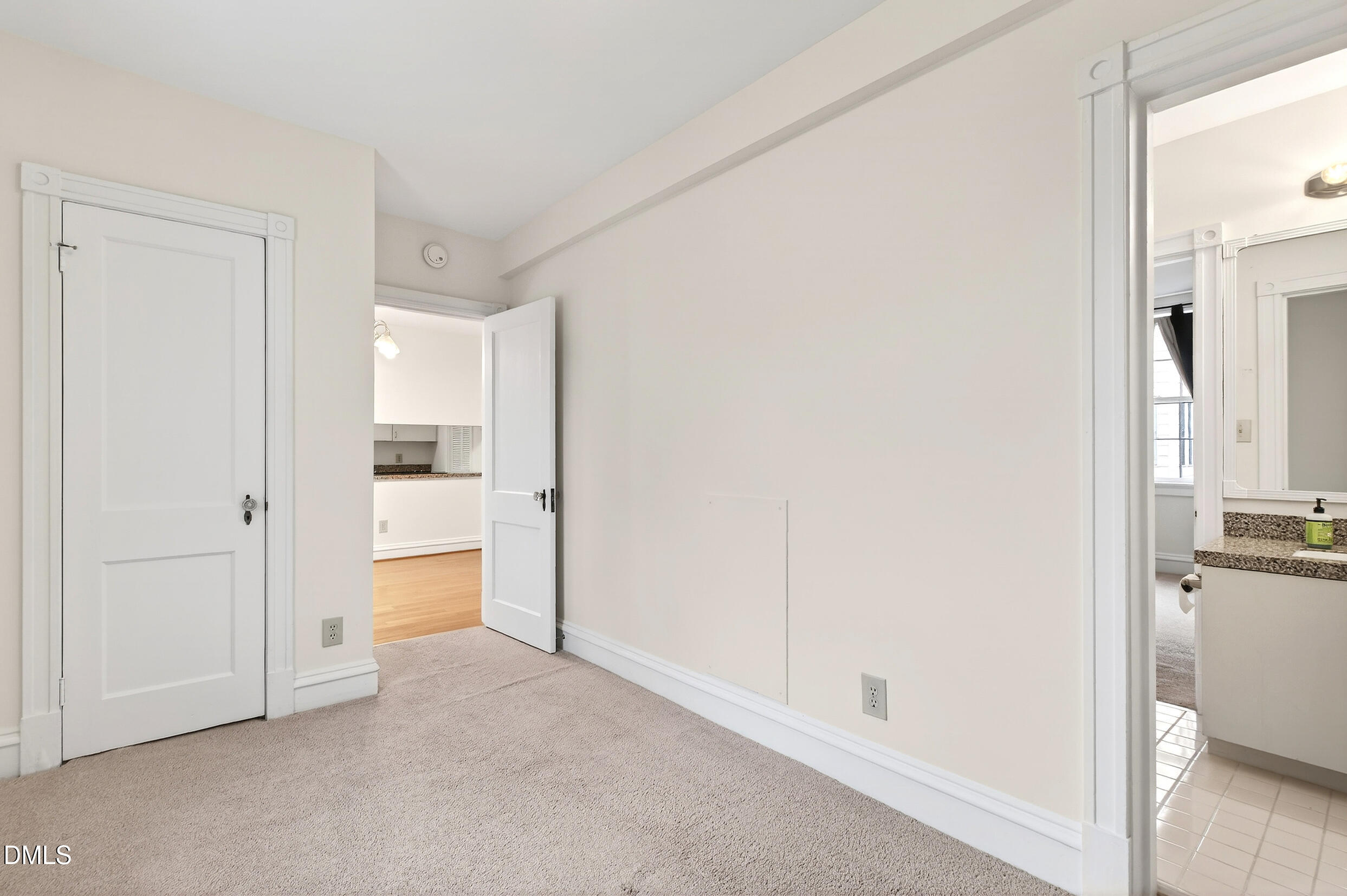 235 Mccauley Street Unit 3c