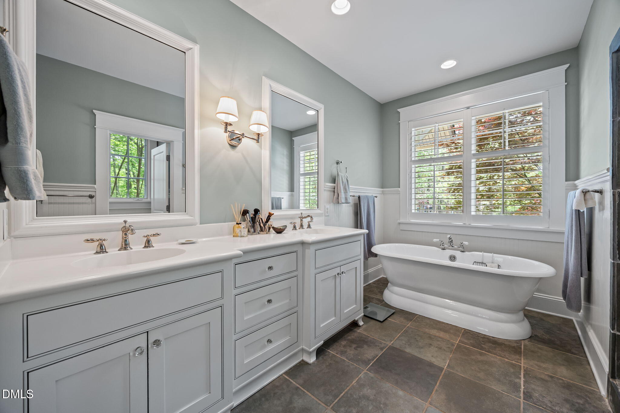 3701 Stonegate Drive