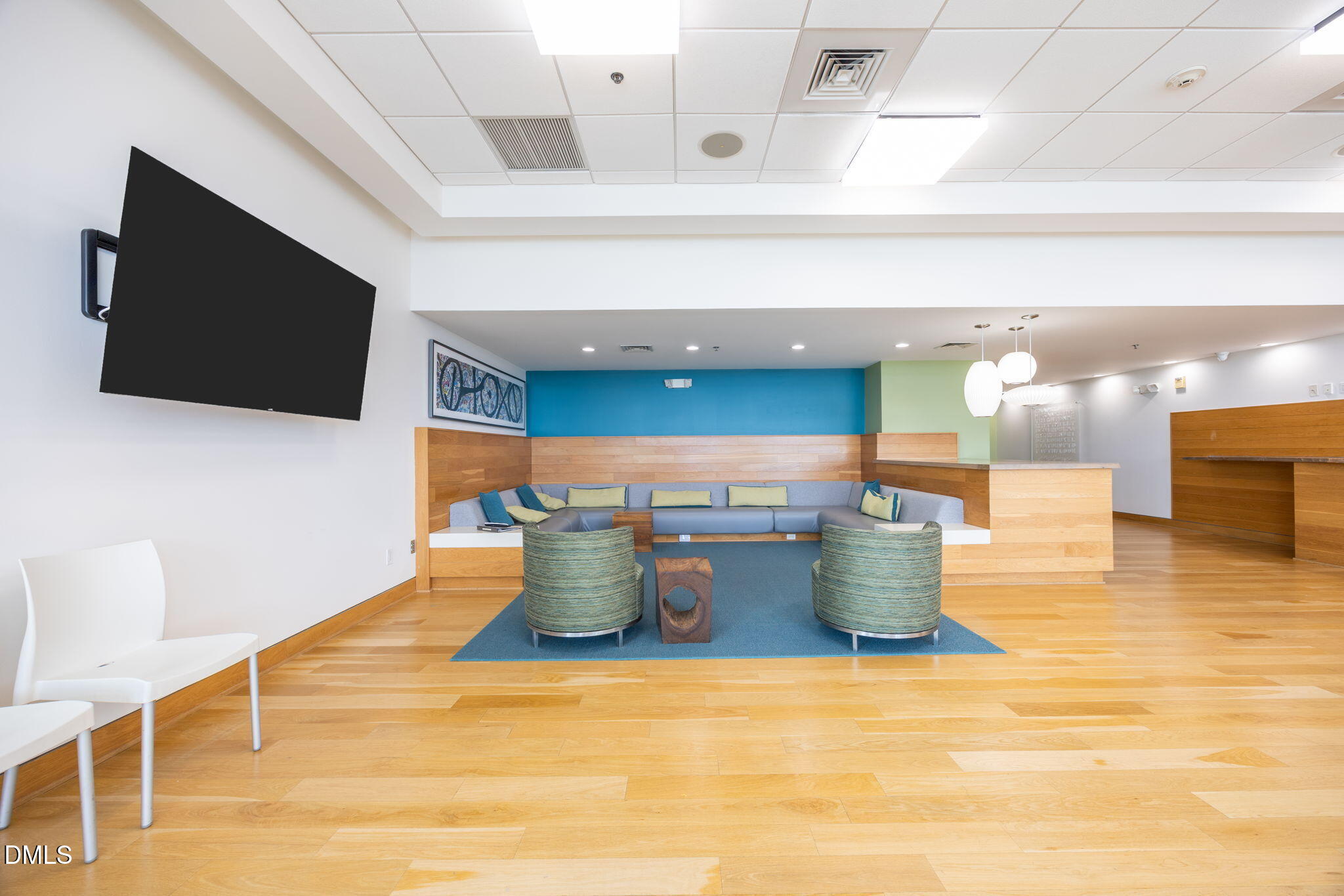 601 W Rosemary Street Unit 319