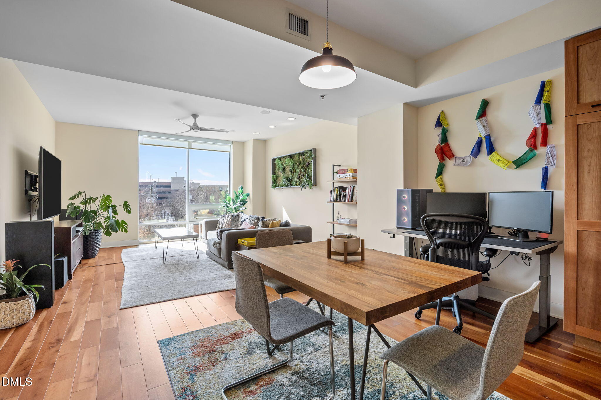 601 W Rosemary Street Unit 319