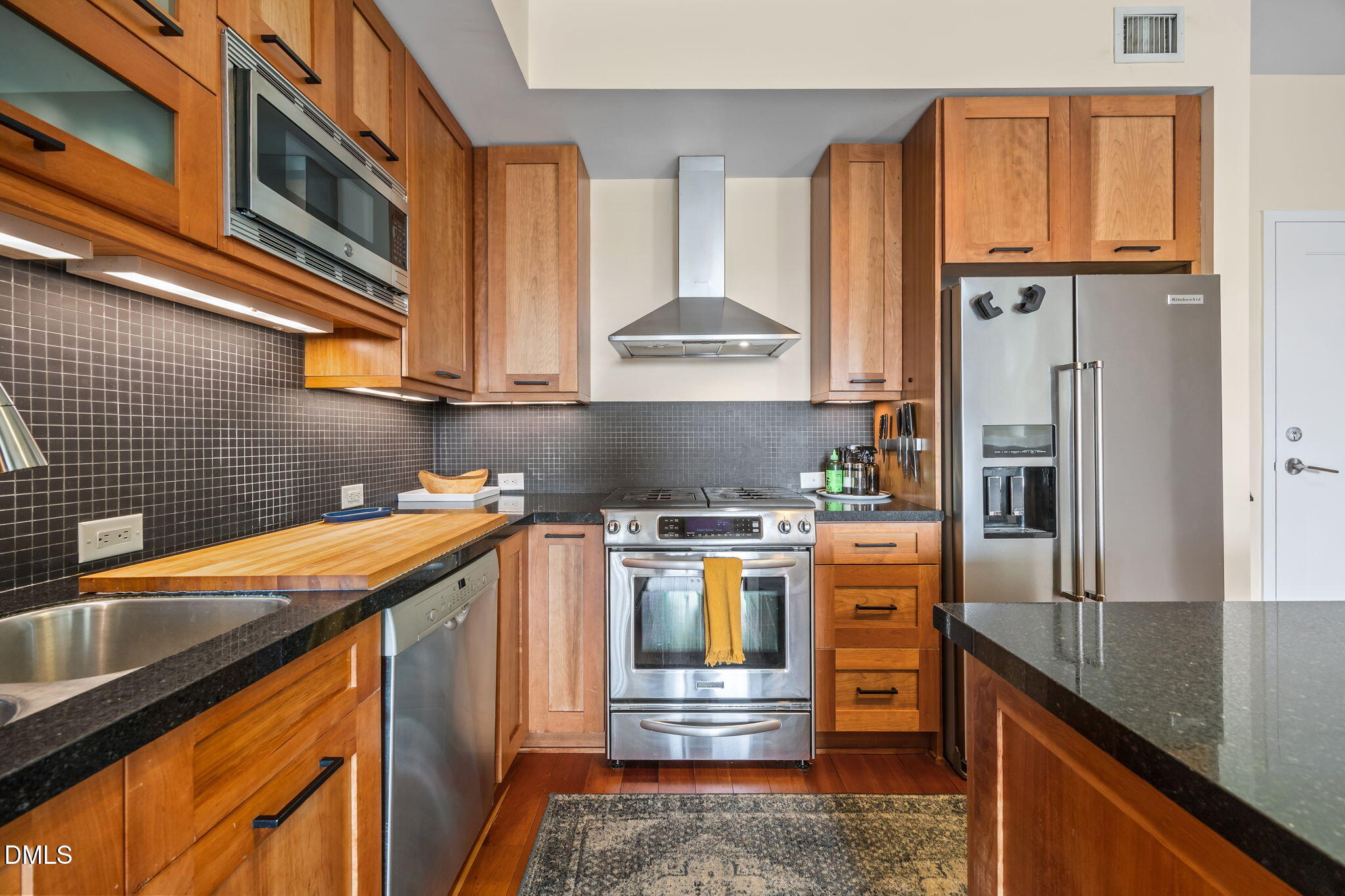 601 W Rosemary Street Unit 319