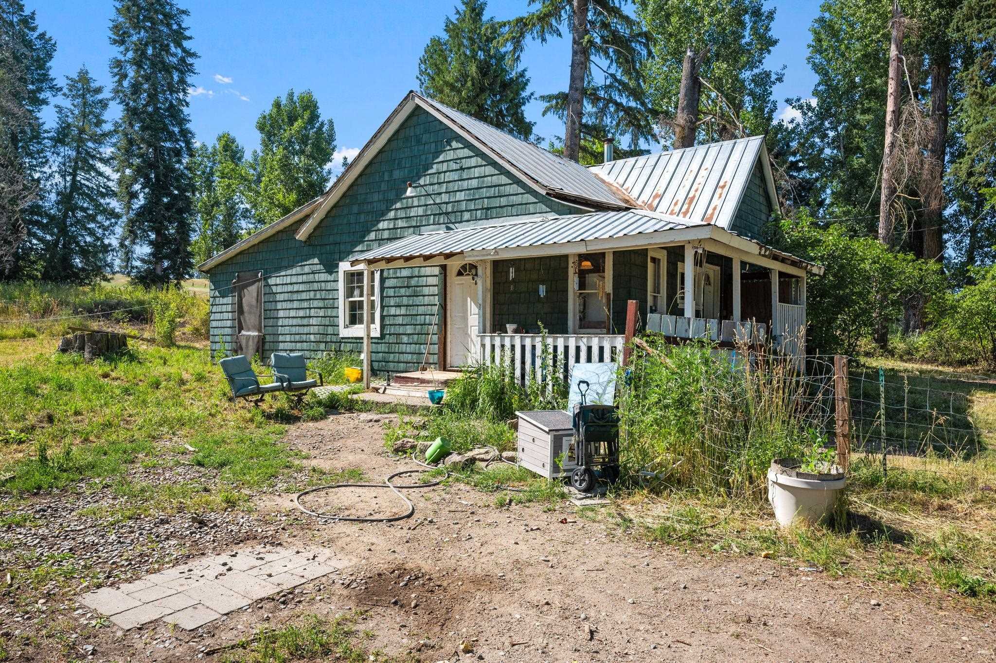 1310 E Eloika Rd, Deer Park, WA 99006