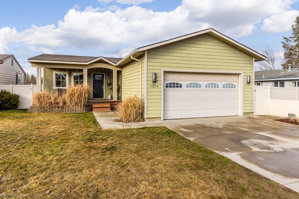 1910 W Chelan Ave, Spokane, WA 99205