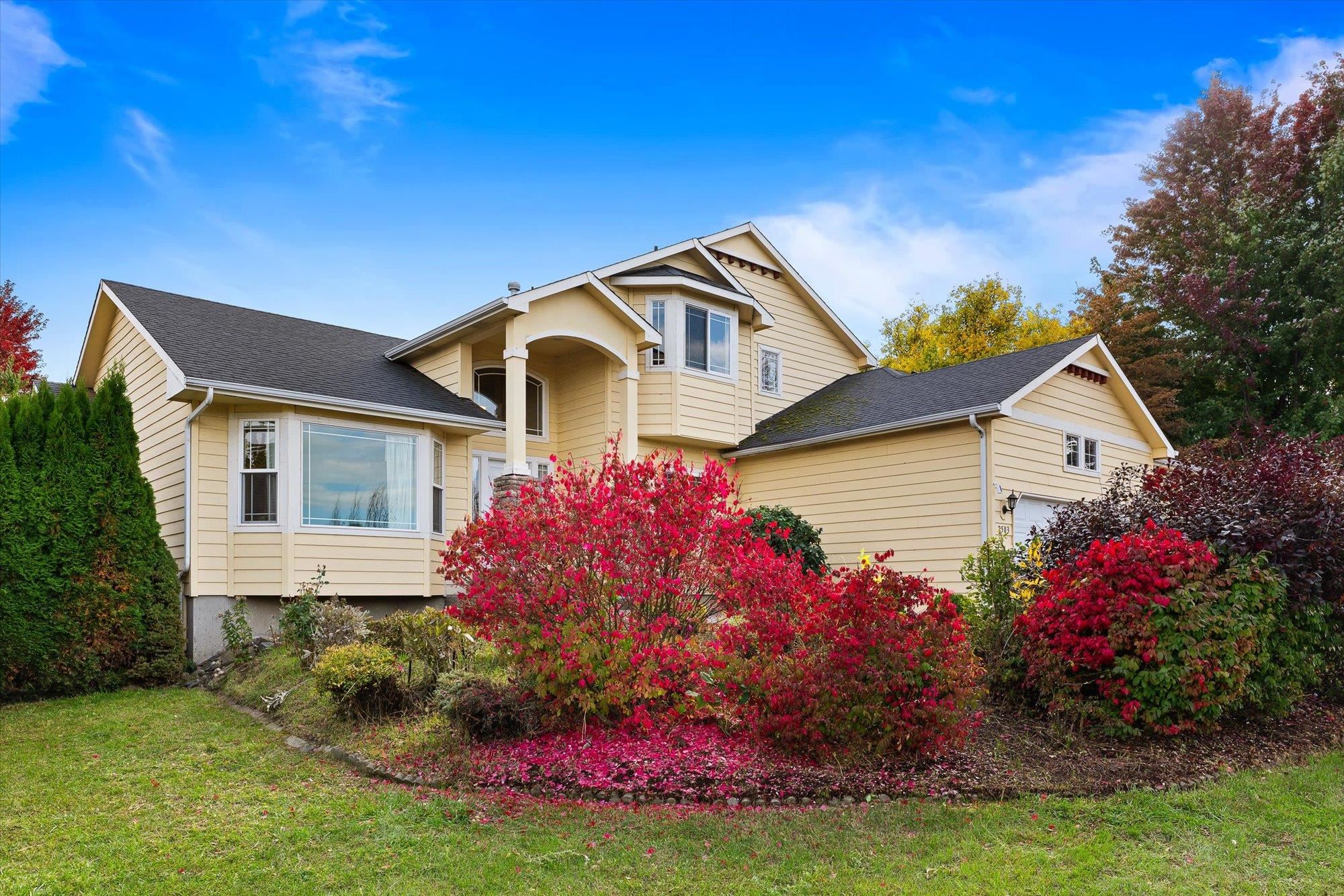 2503 W Saint Thomas More Way