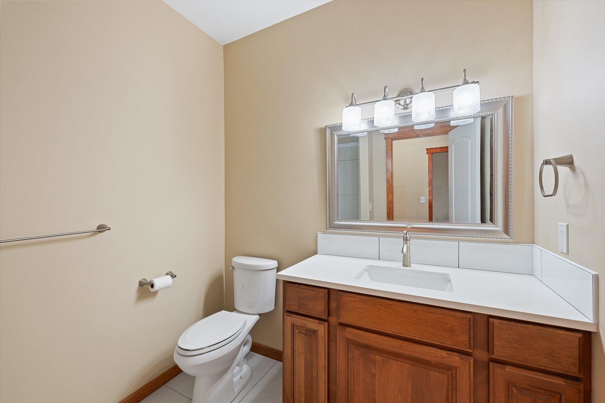 2503 W Saint Thomas More Way