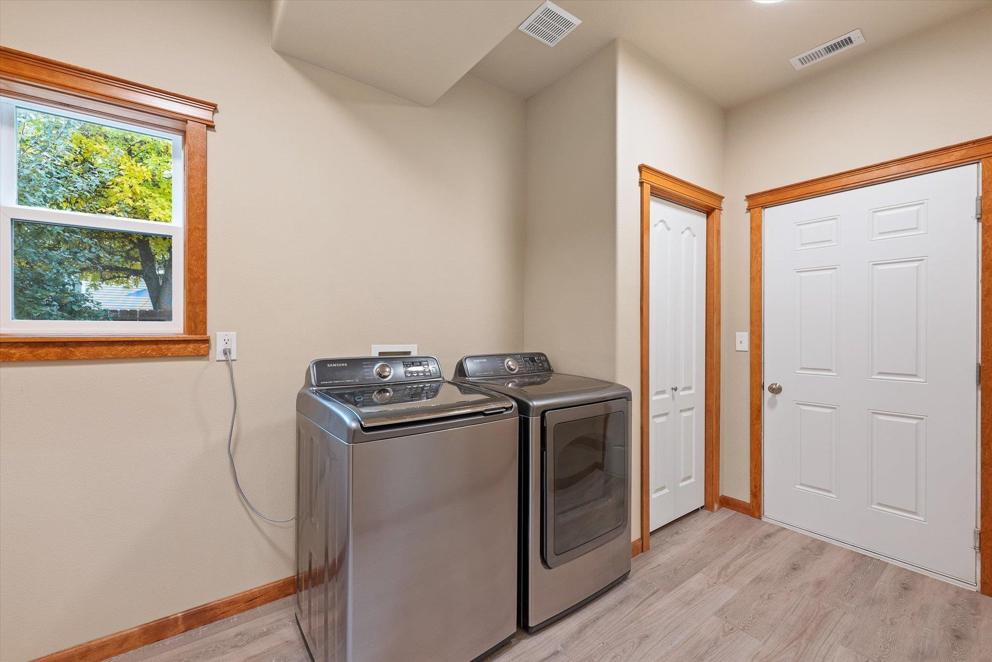 2503 W Saint Thomas More Way
