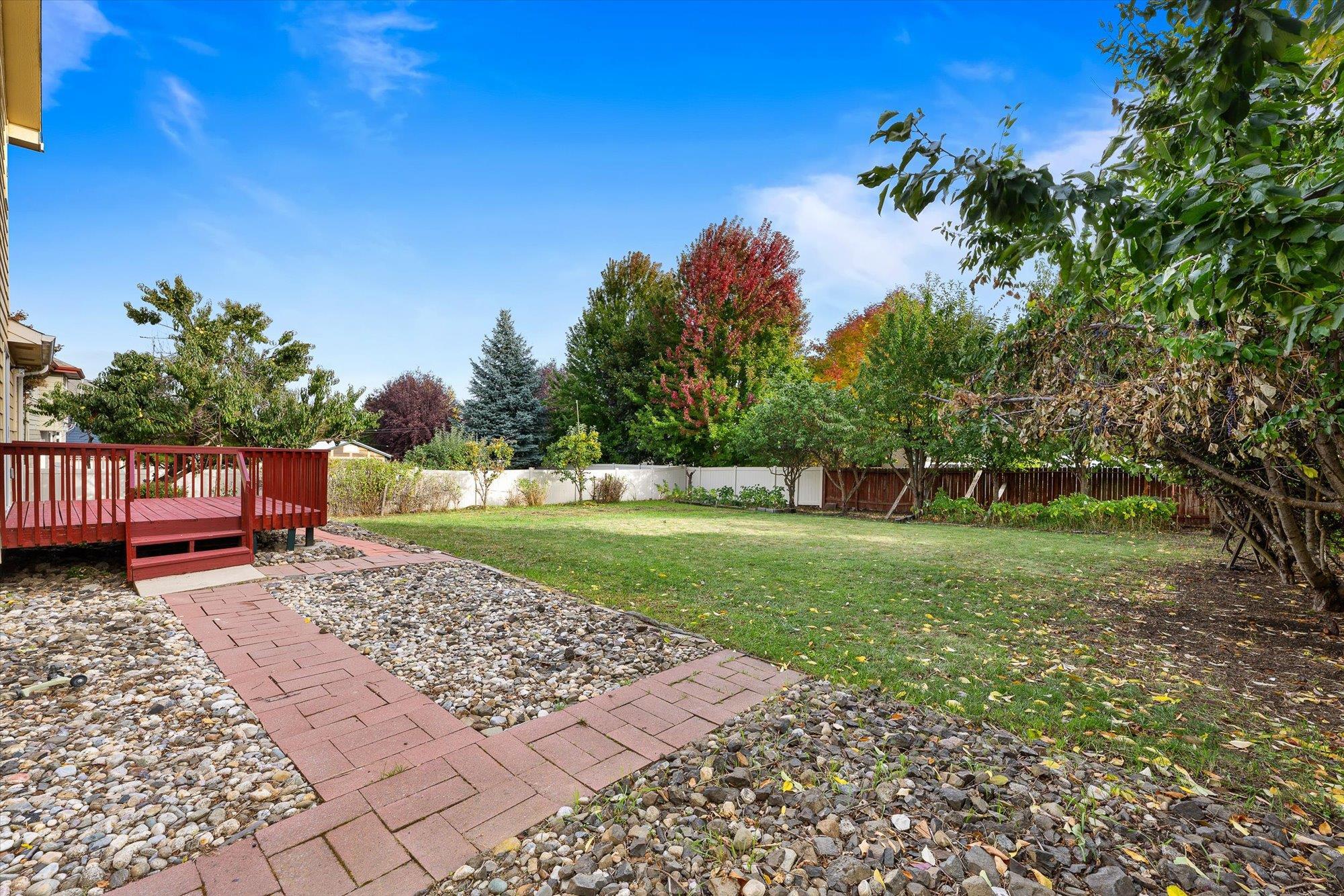 2503 W Saint Thomas More Way
